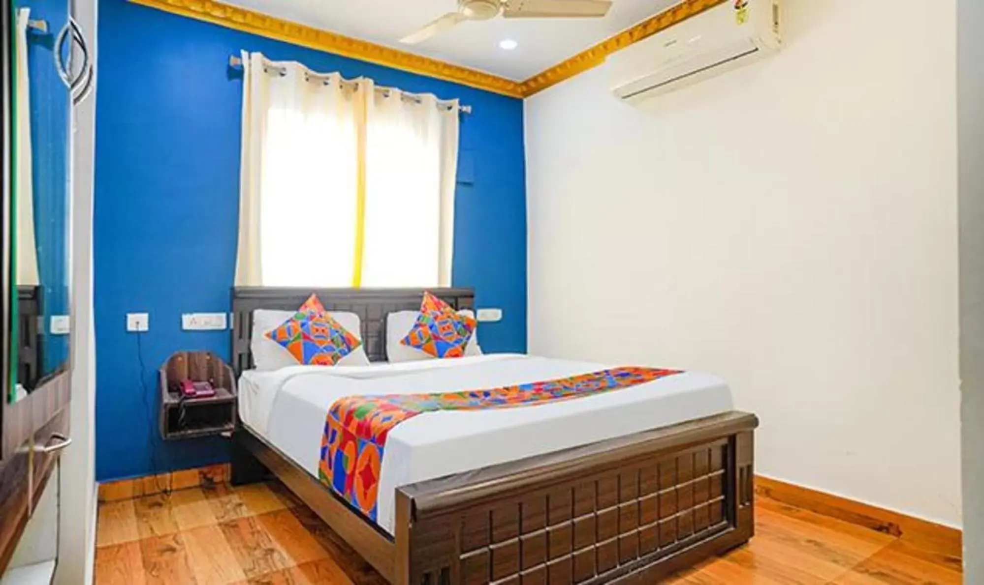 Photo of the whole room, Bed in Fab Express Lloyd's Inn - Near Kodambakkam Railway Station Photo of the whole room, Bed in Fab Express Lloyd's Inn - Near Kodambakkam Railway Station