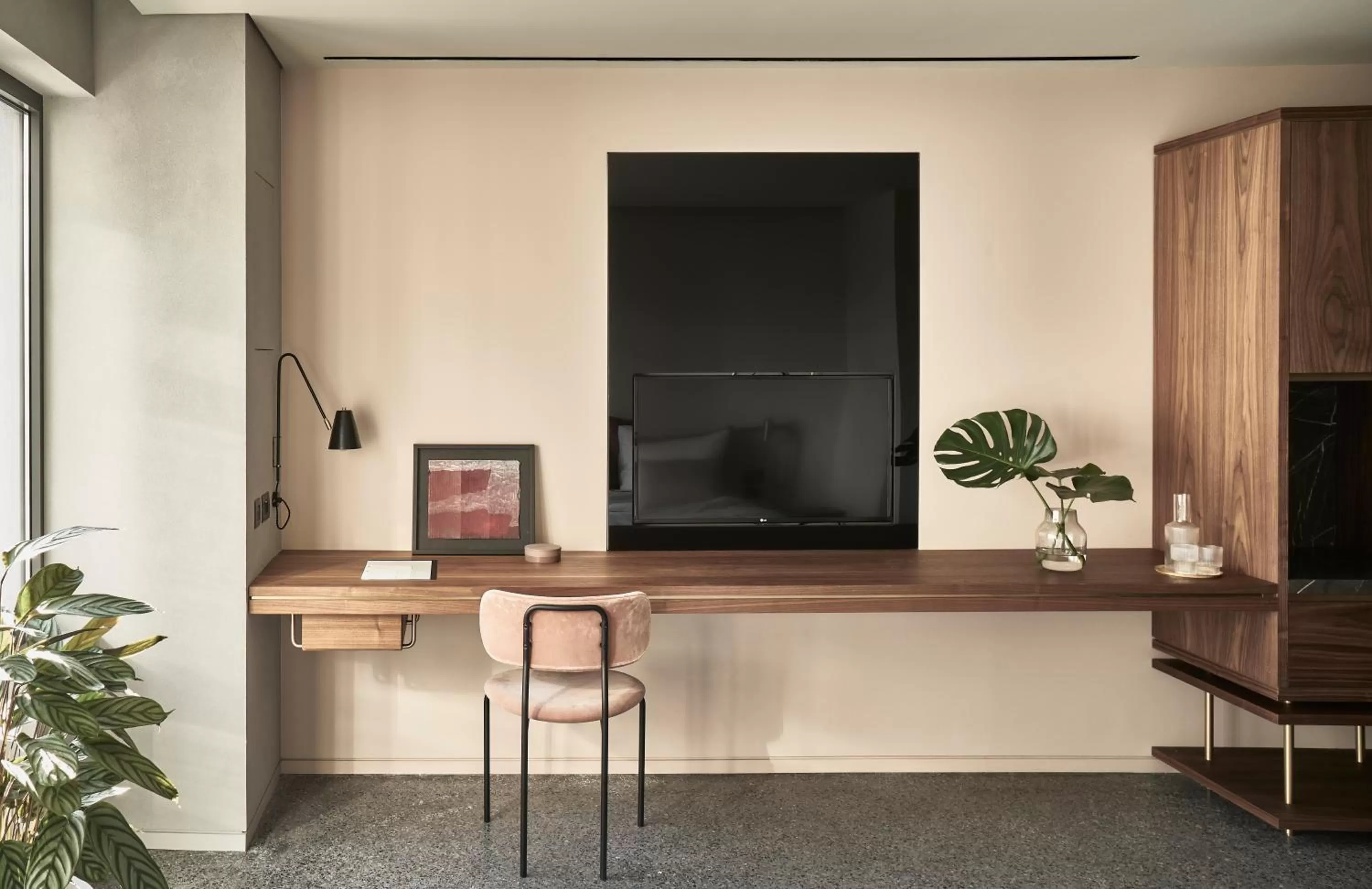 Shower in Perianth Hotel, a Member of Design Hotels