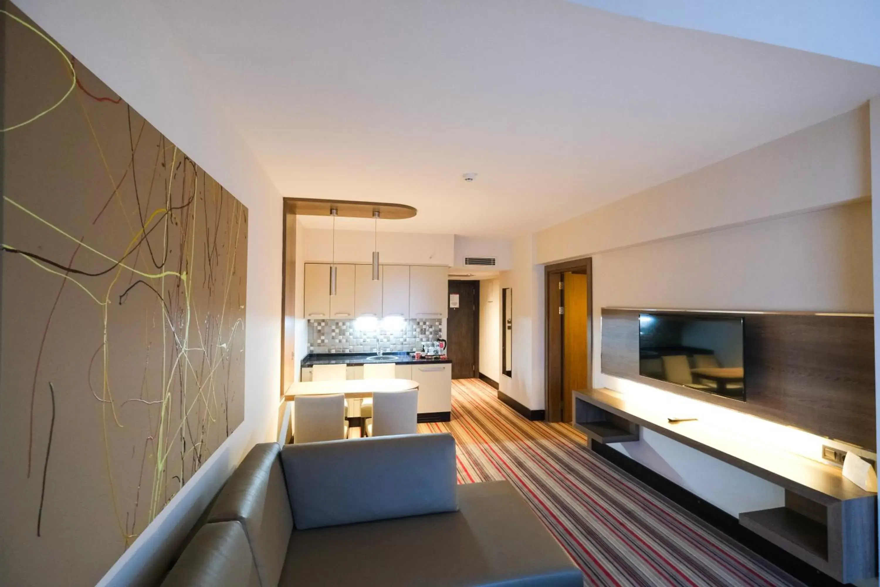 TV and multimedia, Kitchen/Kitchenette in Ramada Plaza By Wyndham Izmir