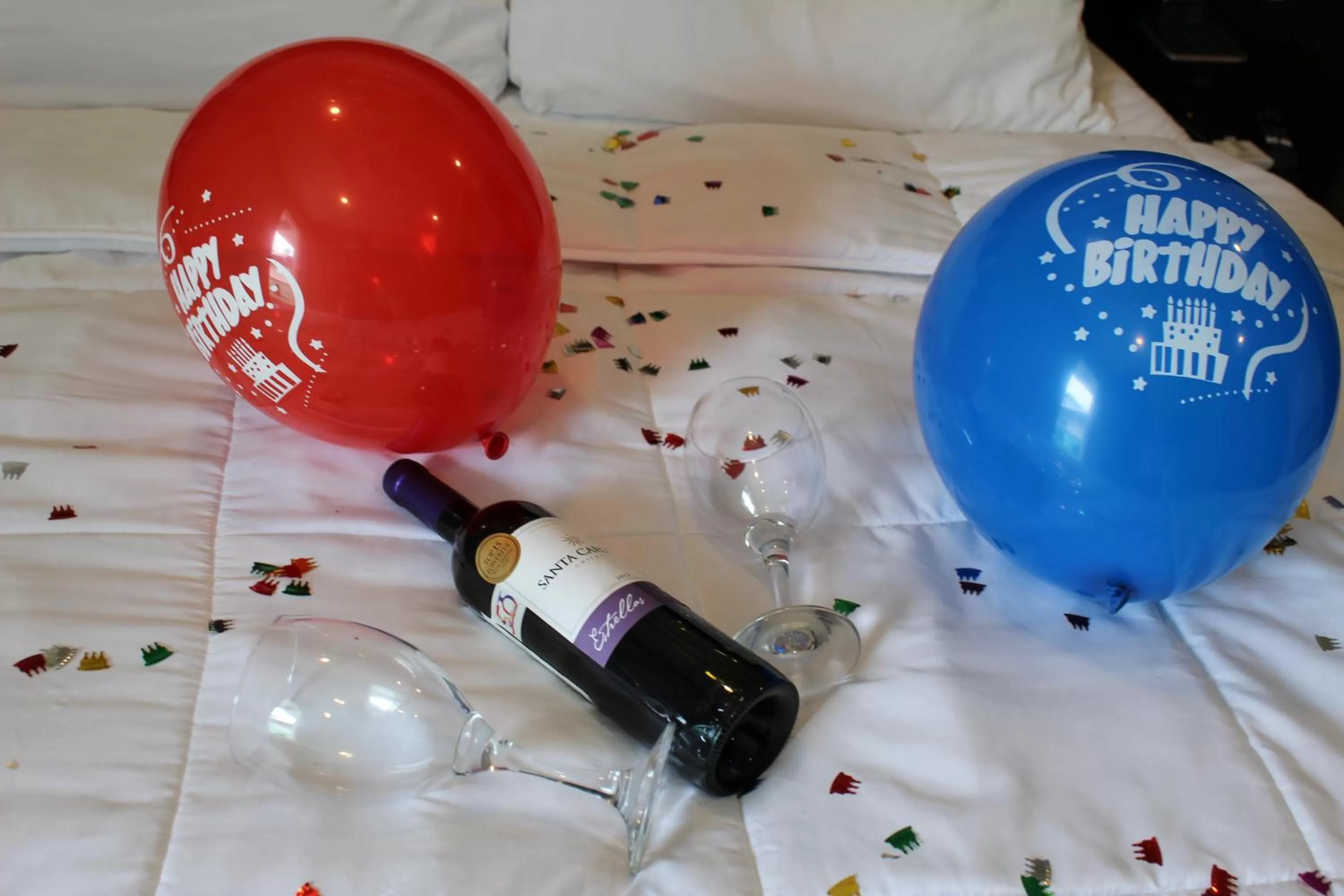 Drinks in Barefoot Caye Caulker Hotel