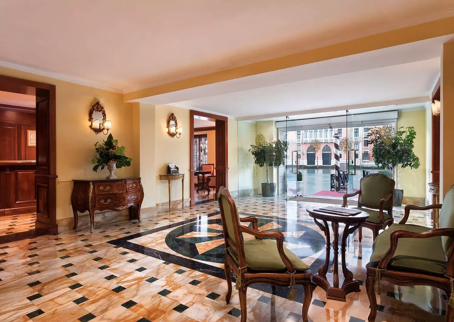 Lobby or reception, Restaurant/Places to Eat in Sina Palazzo Sant'Angelo