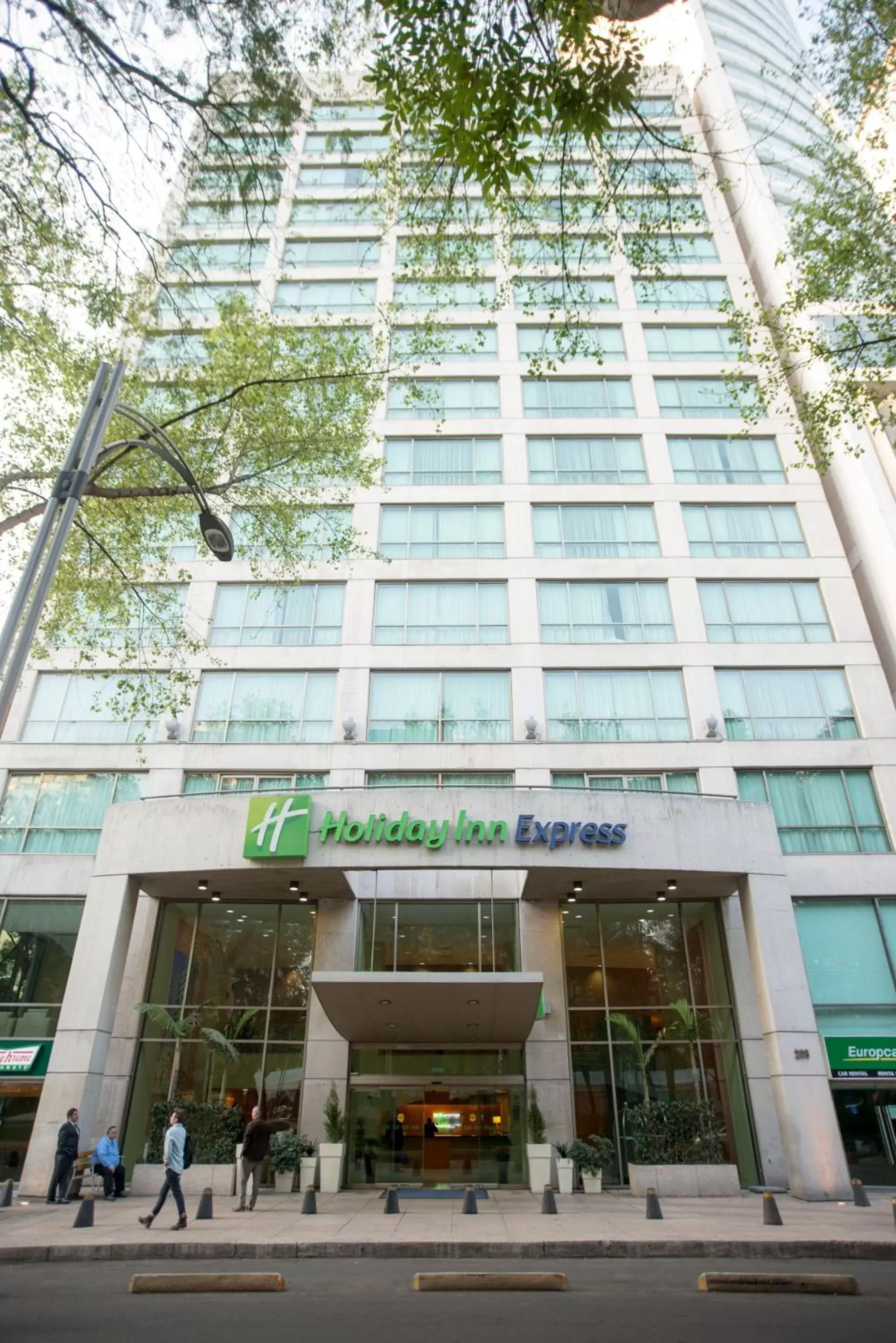 Property Building in Holiday Inn Express Mexico Reforma, an IHG Hotel