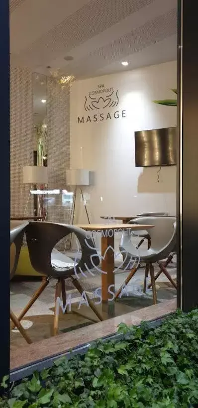 Massage in Hotel Cosmopolit