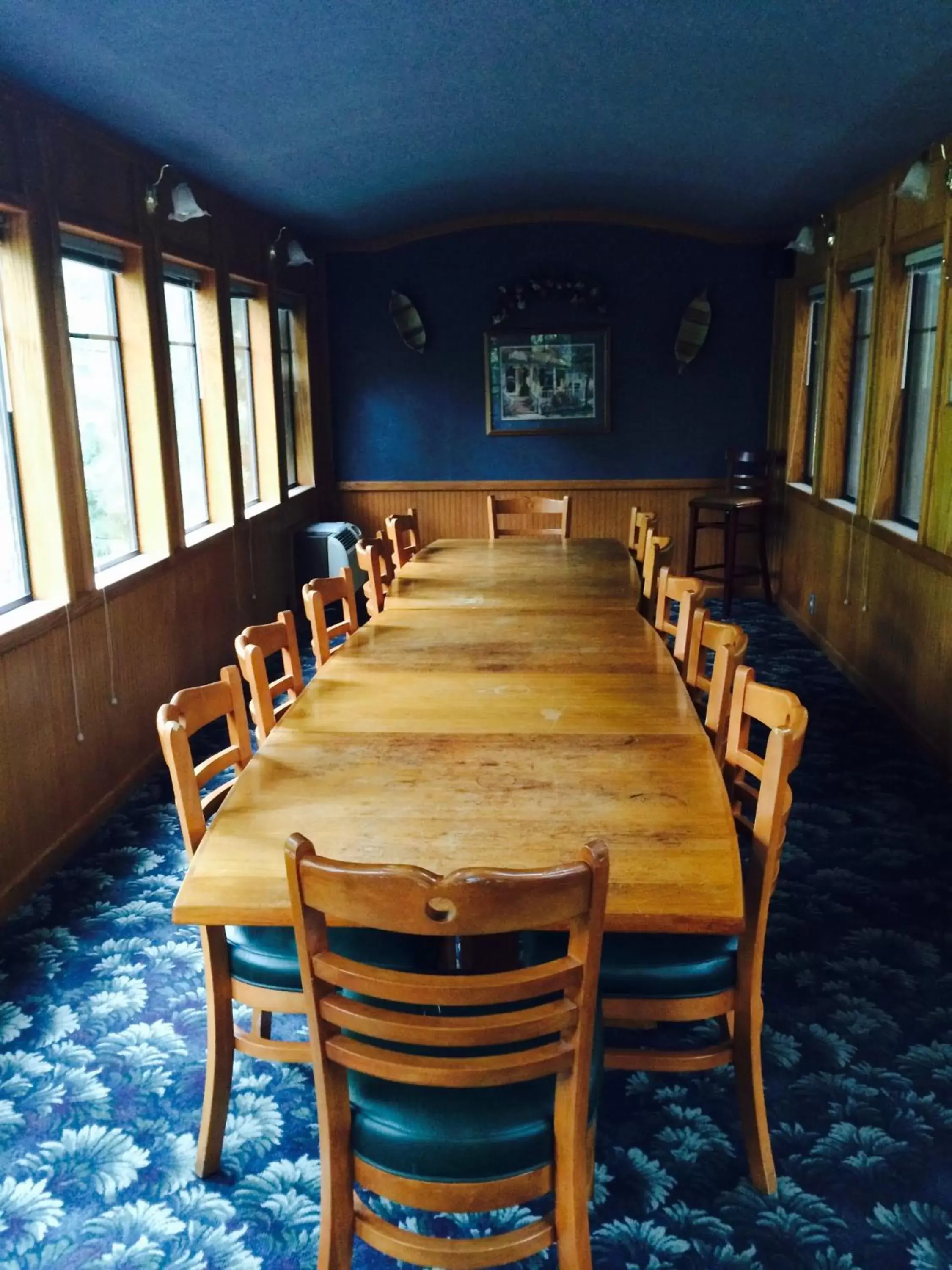Restaurant/places to eat, Business Area/Conference Room in Northern Queen Inn