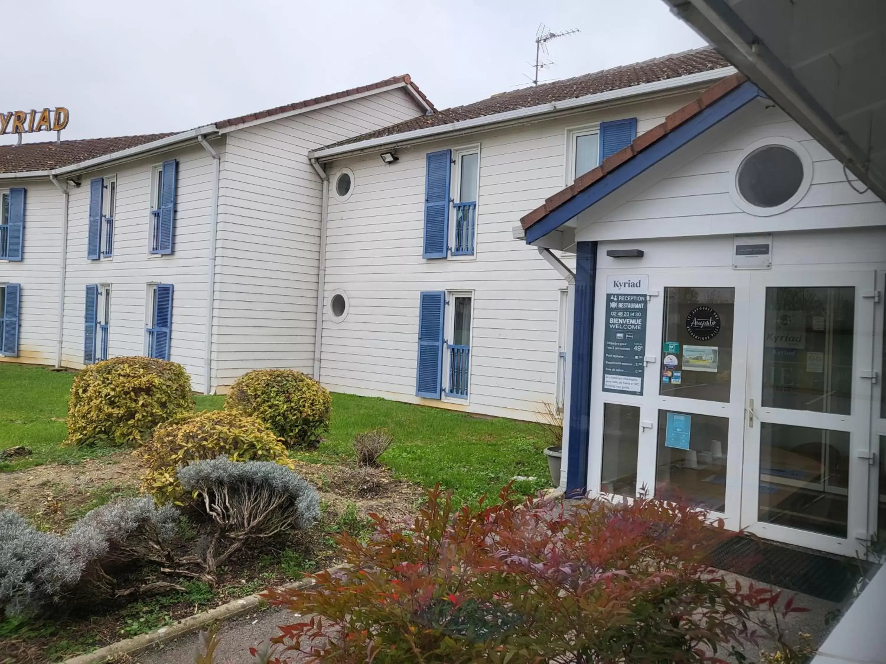 Property building in Kyriad Bourges Sud Property building in Kyriad Bourges Sud