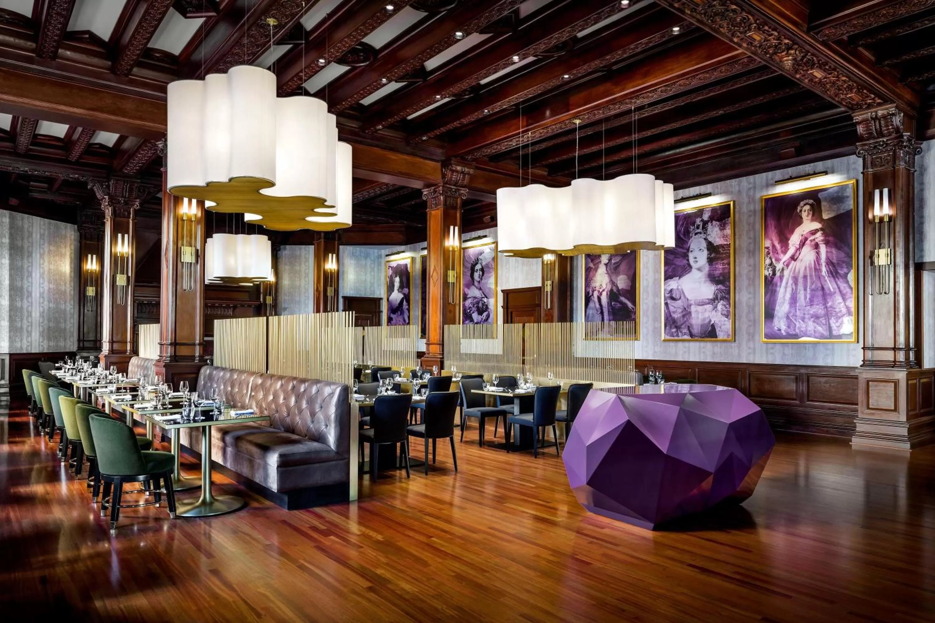 Restaurant/places to eat in Fairmont Empress Hotel