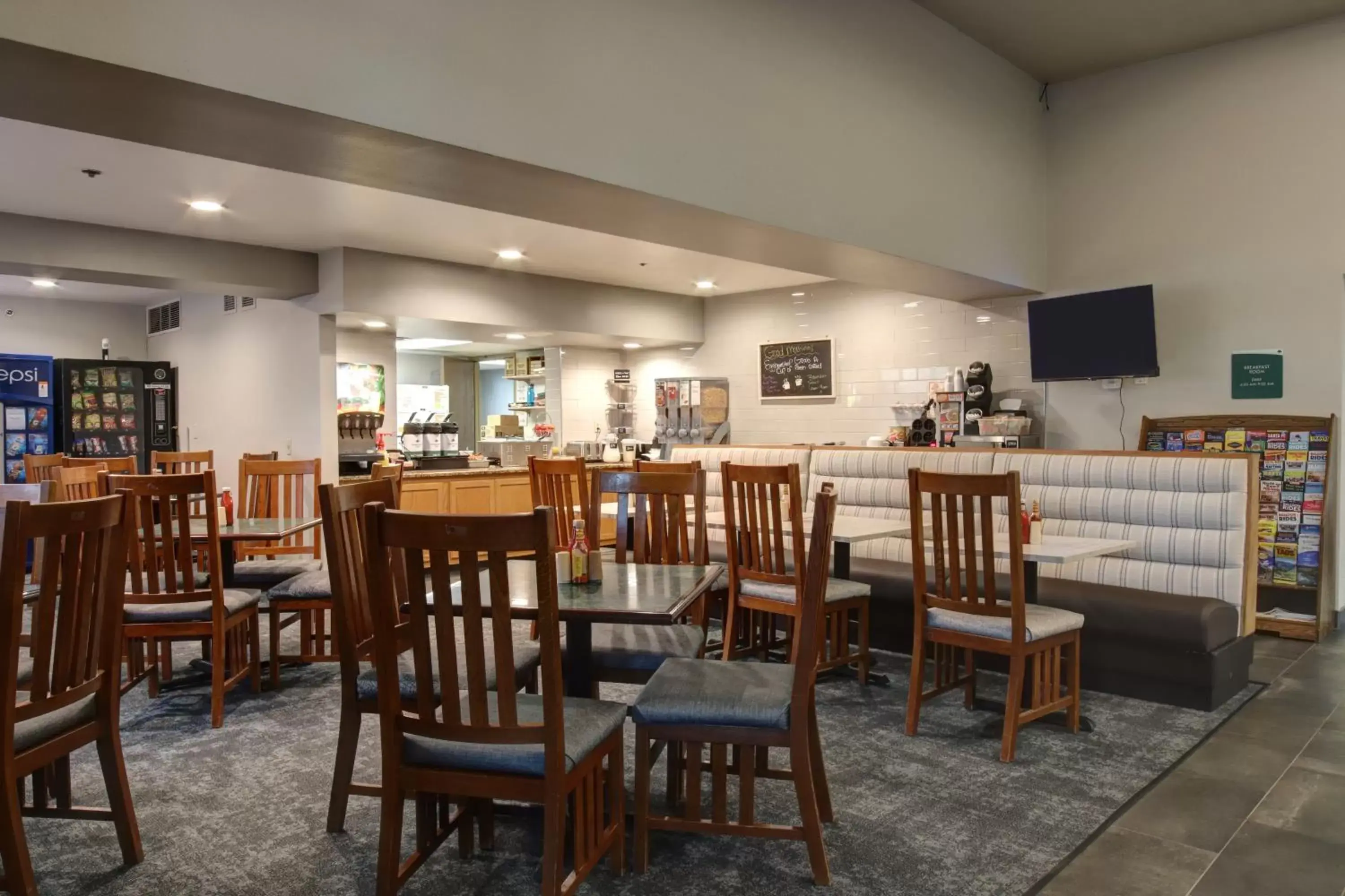 Restaurant/places to eat in GreenTree Inn Albuquerque North I-25 Restaurant/places to eat in GreenTree Inn Albuquerque North I-25