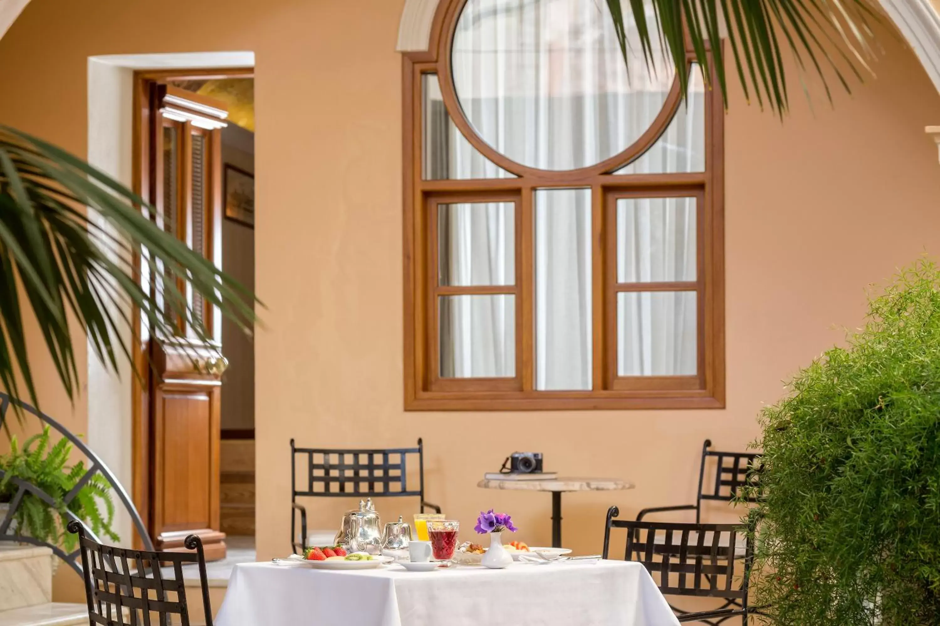 Facade/entrance in Casa Delfino Hotel & Spa Facade/entrance in Casa Delfino Hotel & Spa