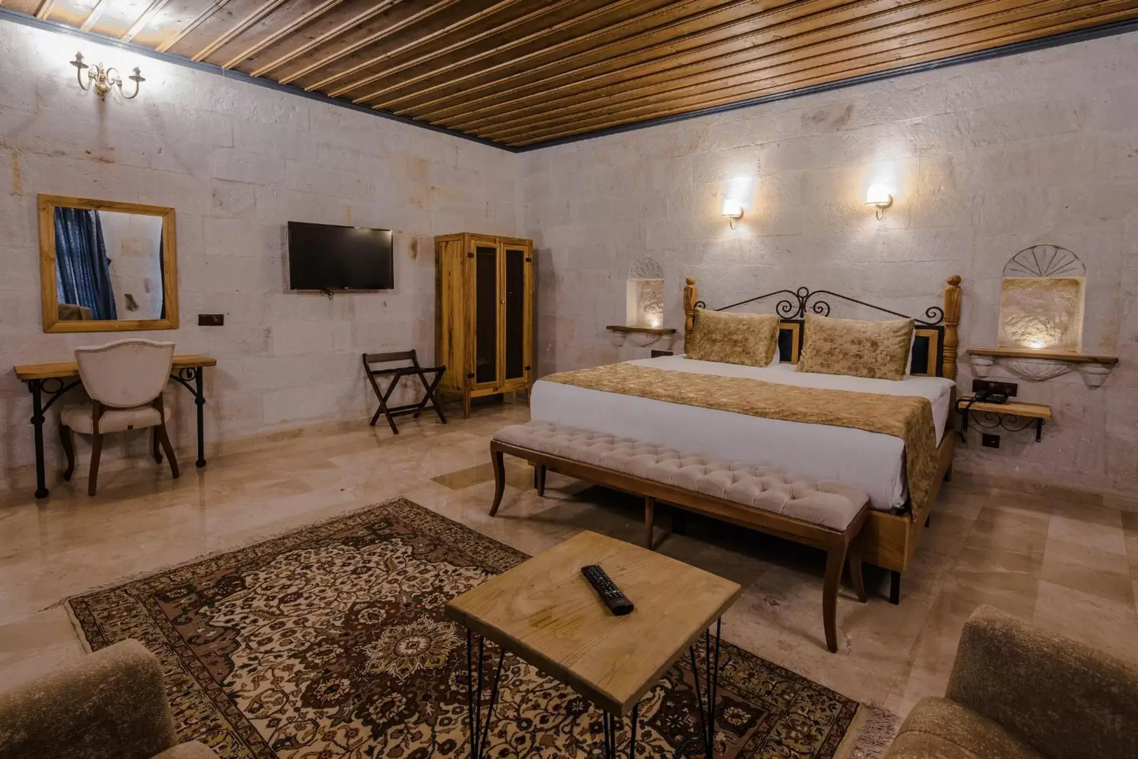 Bed in Lunar Cappadocia Hotel