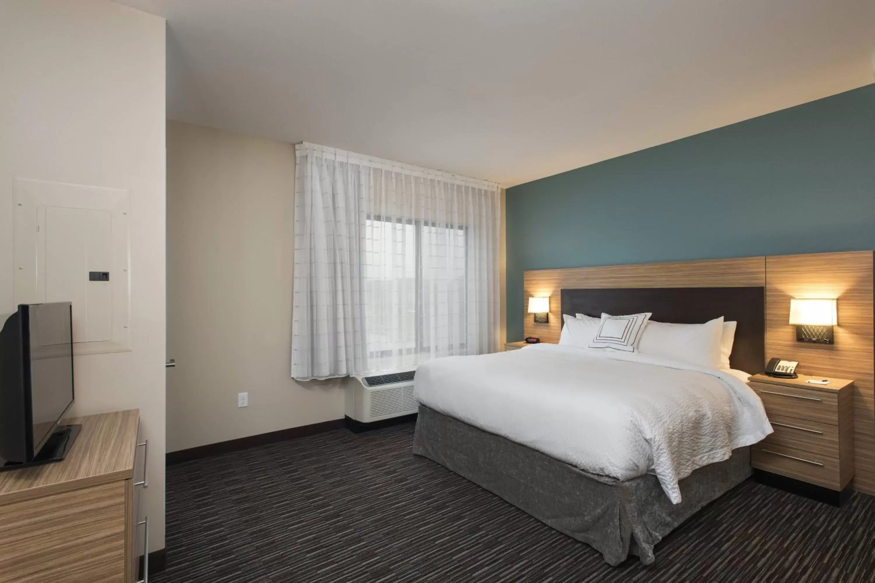 Bedroom, Bed in TownePlace Suites by Marriott Des Moines West/Jordan Creek