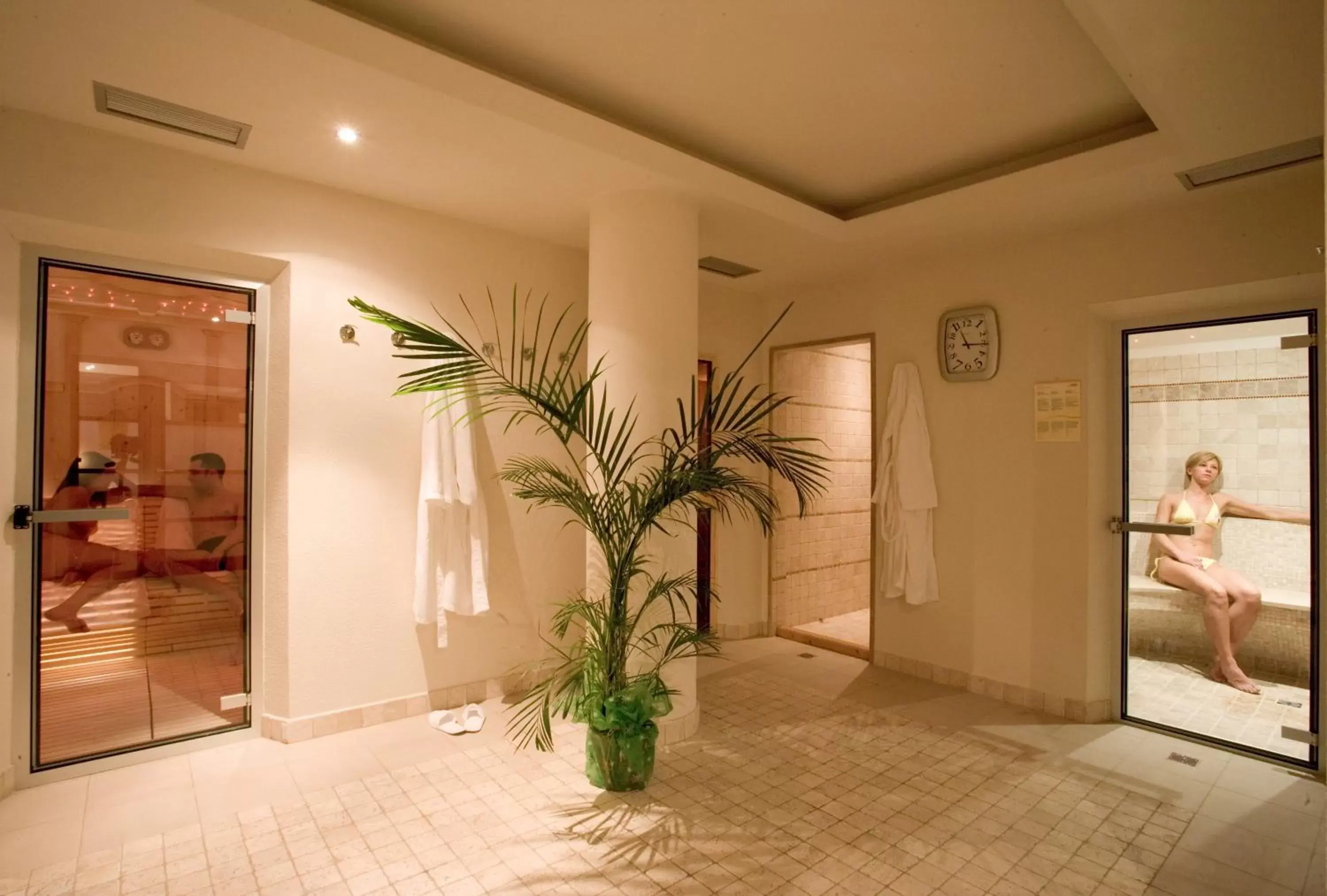 Spa and wellness centre/facilities in Beverly Hotel