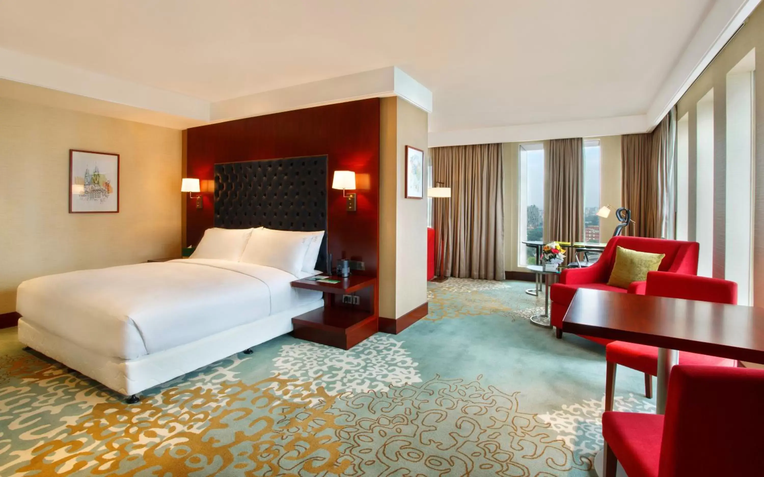 Hot Tub, Bed in Holiday Inn Dhaka City Centre by IHG Hot Tub, Bed in Holiday Inn Dhaka City Centre by IHG