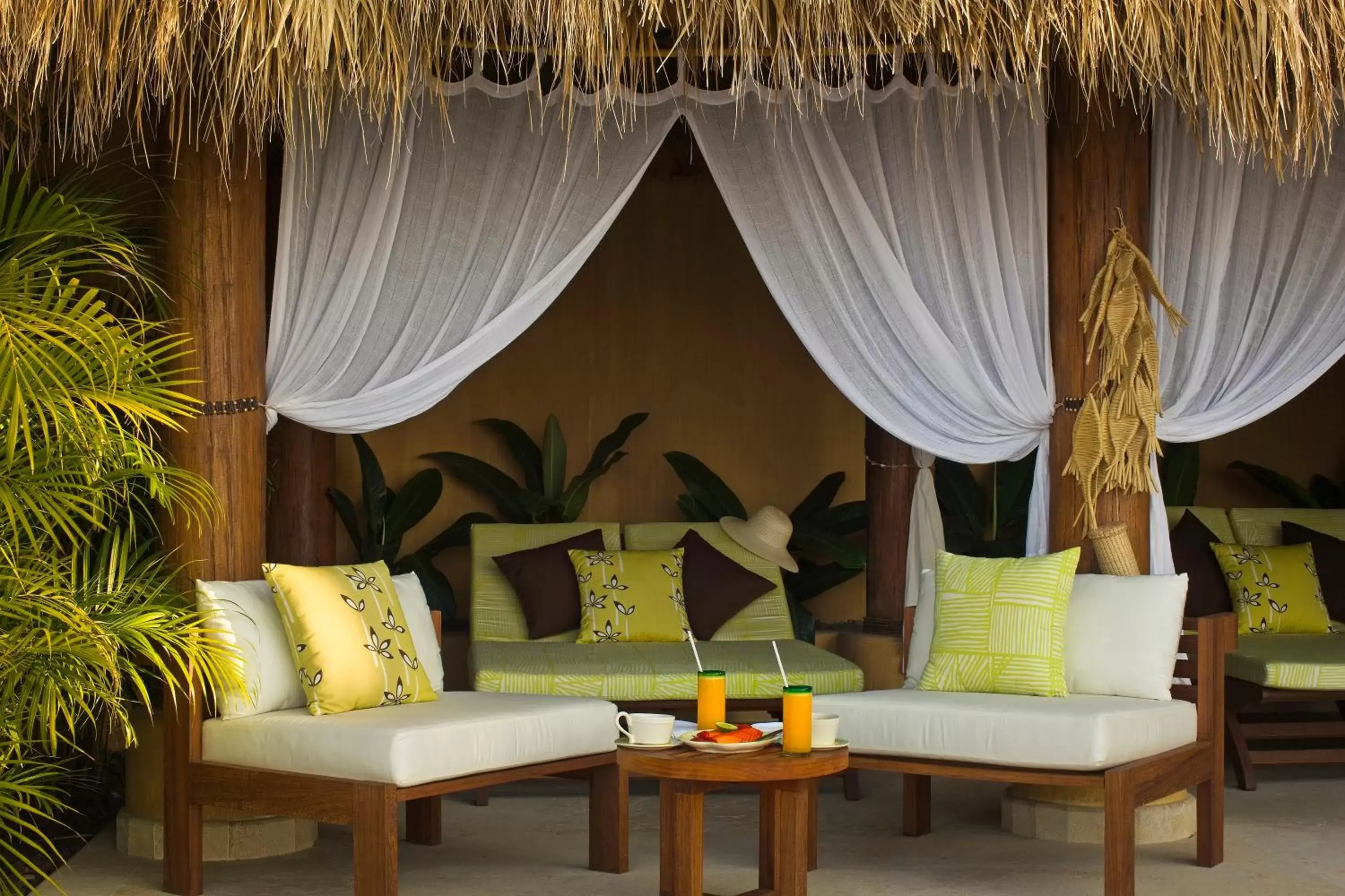 Seating Area in Cala de Mar Resort & Spa Ixtapa