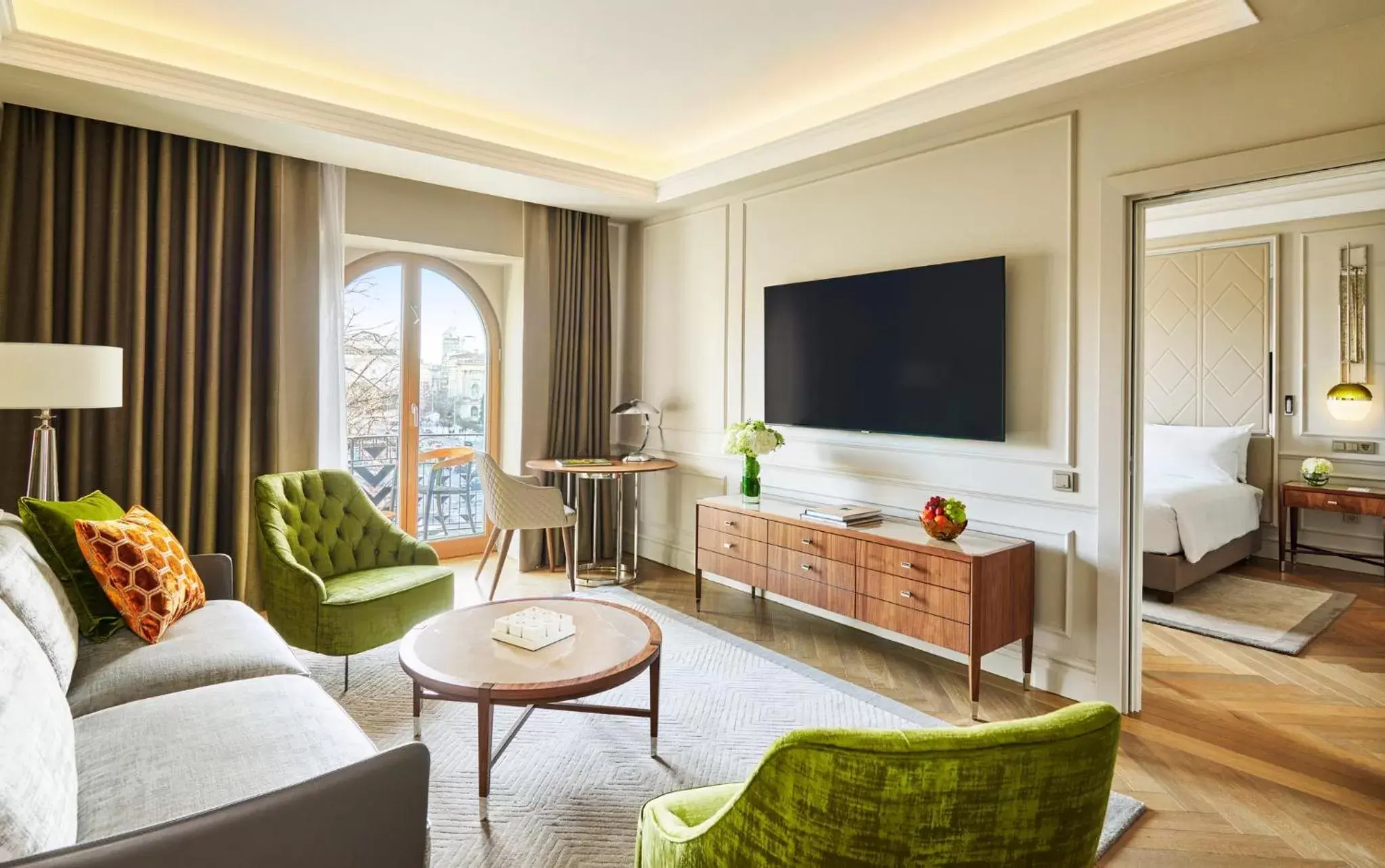 Photo of the whole room, Seating Area in InterContinental Athenee Palace Bucharest, an IHG Hotel