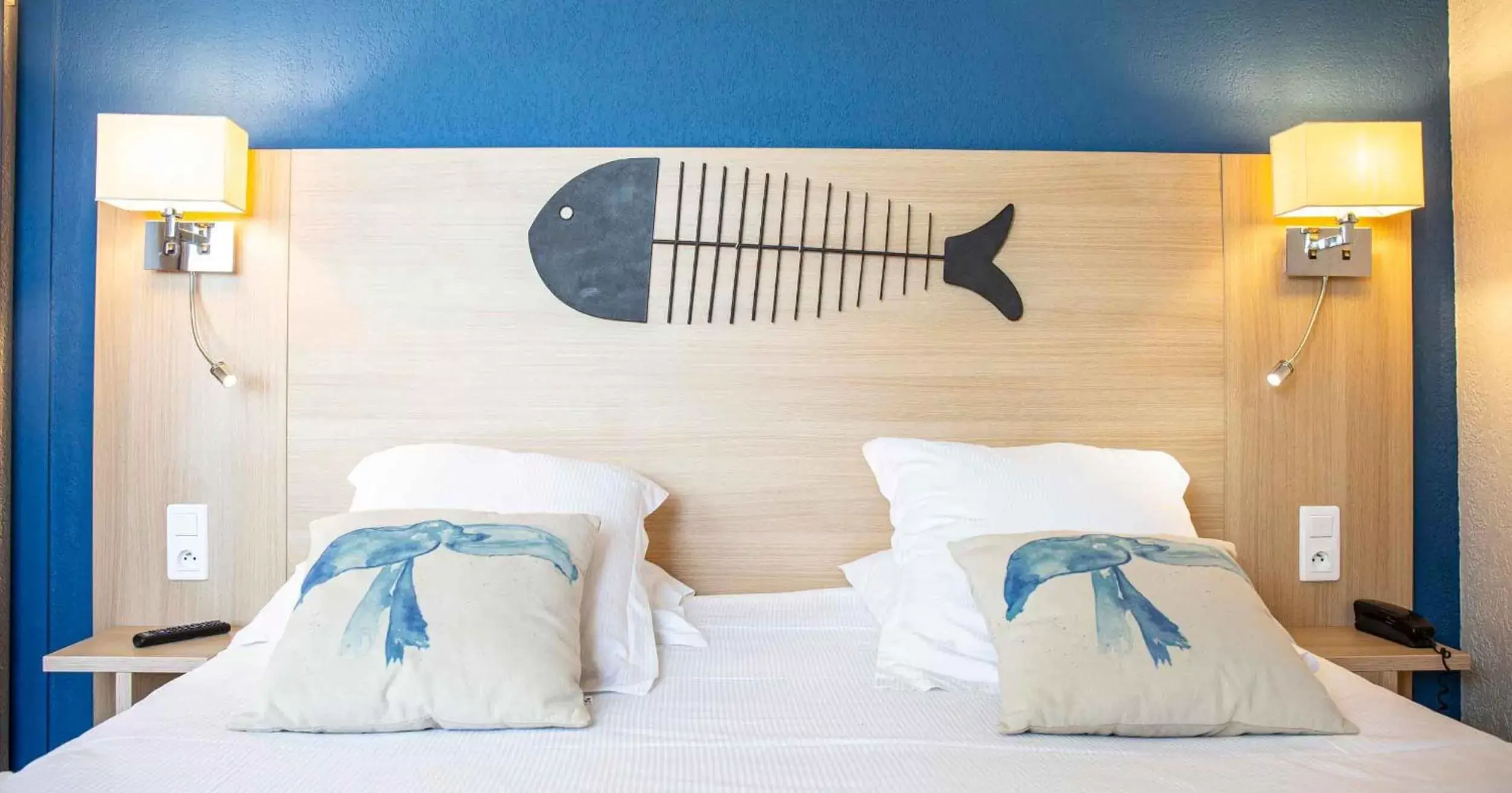 Photo of the whole room, Bed in Hotel Port Marine Photo of the whole room, Bed in Hotel Port Marine