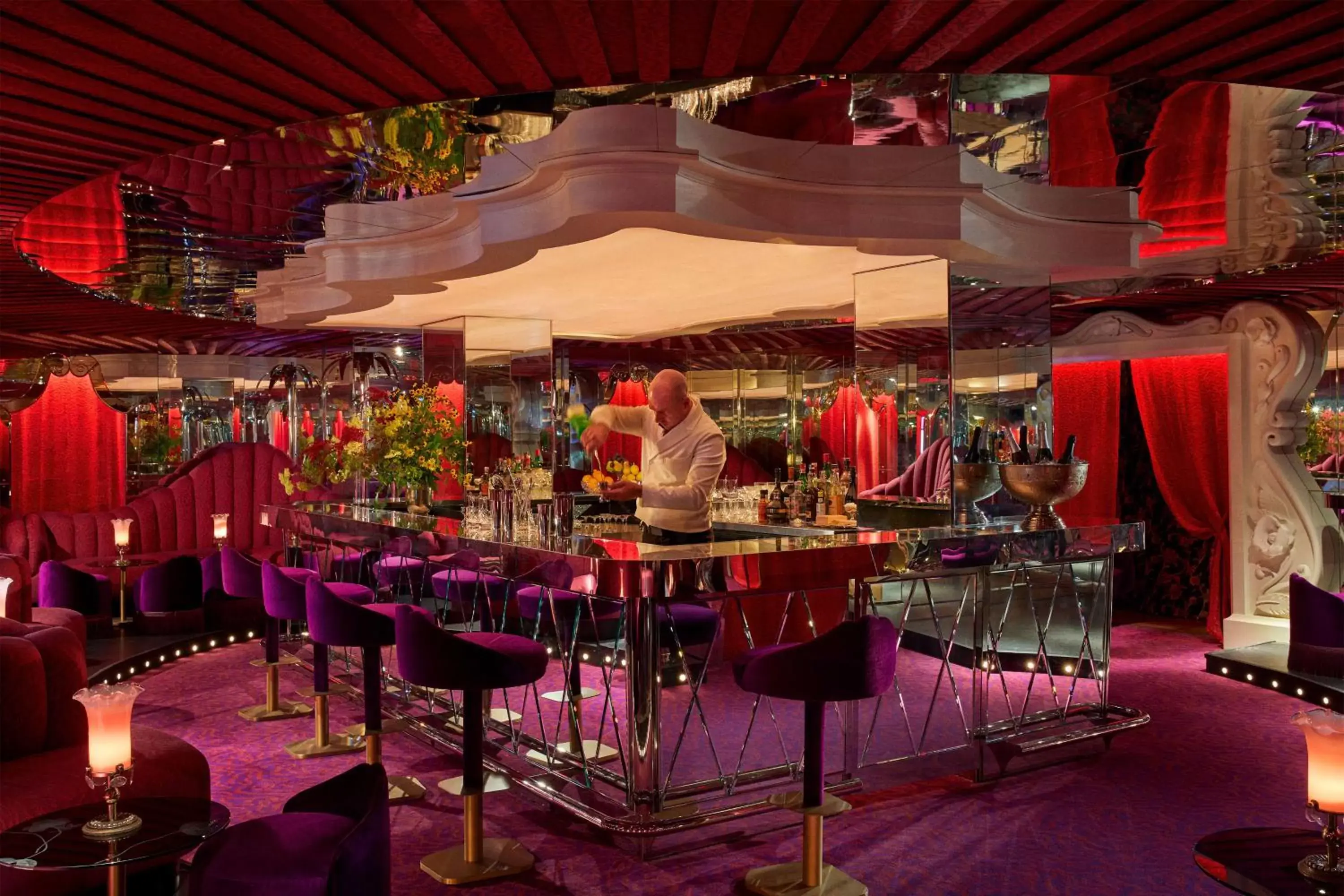 Lounge or bar in Ulysses