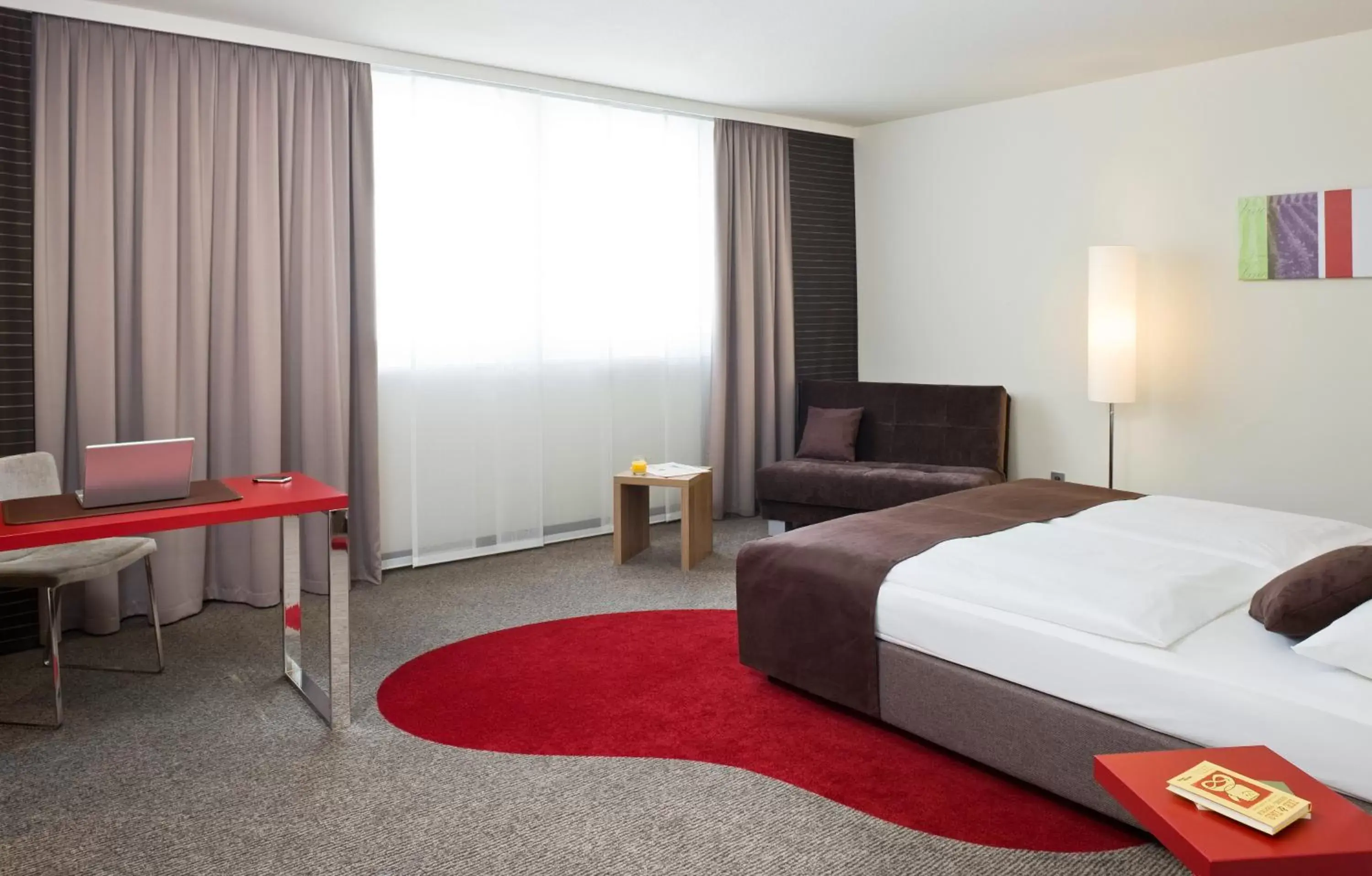 Bed in Mercure Hotel Stuttgart Airport Messe