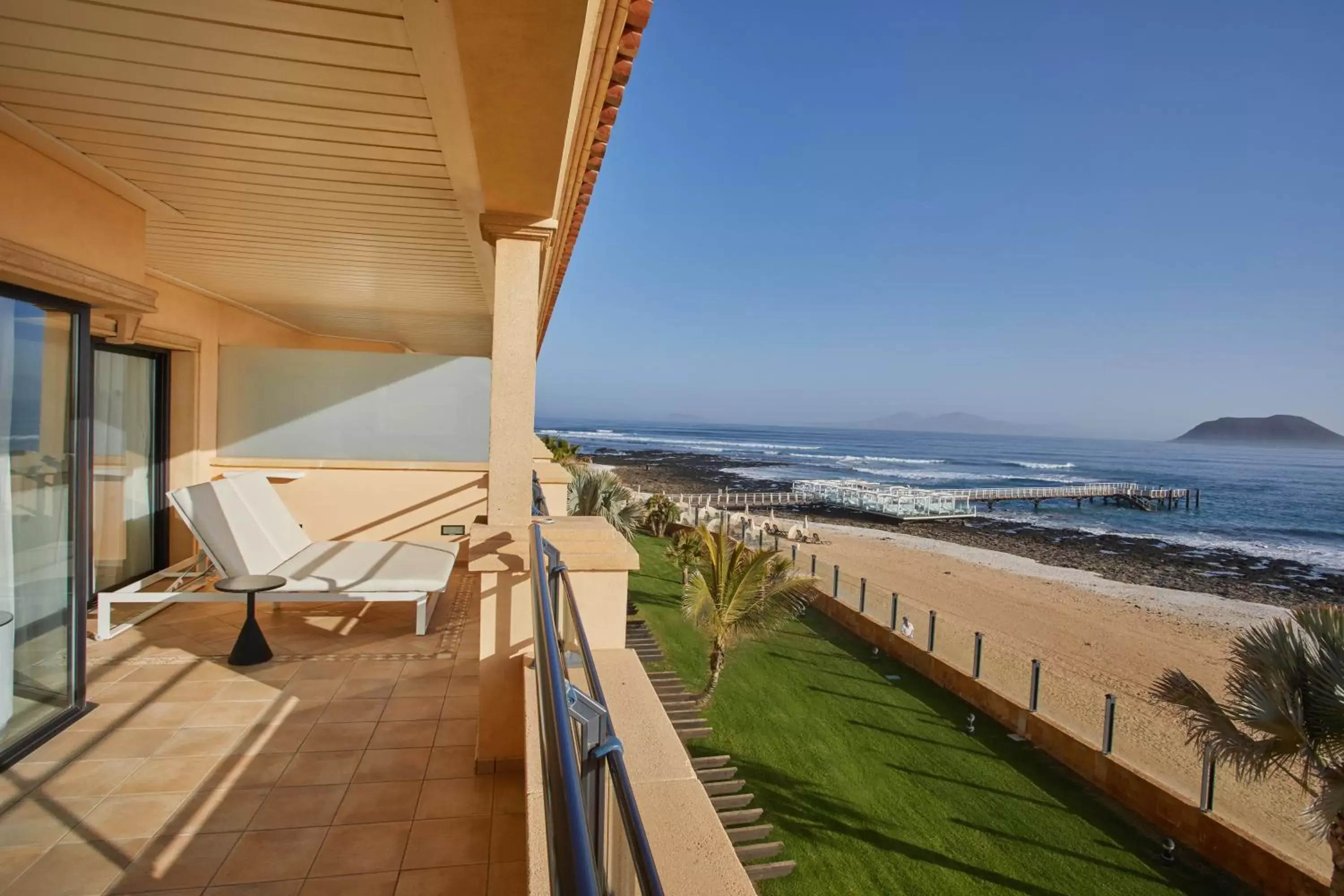 Preferred Club Suite Frontal Ocean View in Secrets Bahía Real Resort & Spa Adults only Preferred Club Suite Frontal Ocean View in Secrets Bahía Real Resort & Spa Adults only