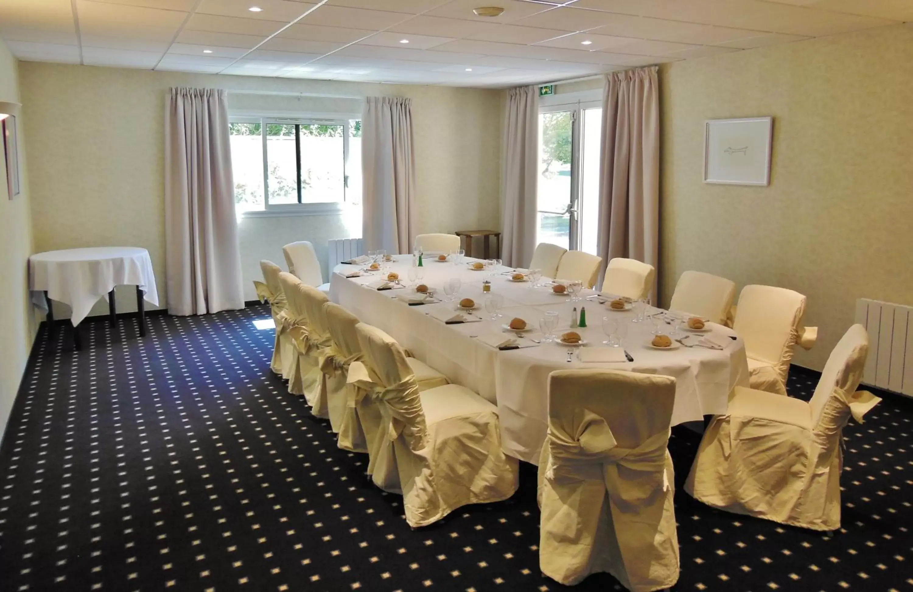 Banquet/Function facilities in The Originals City, Hotel Otelinn, Caen (Inter-Hotel)