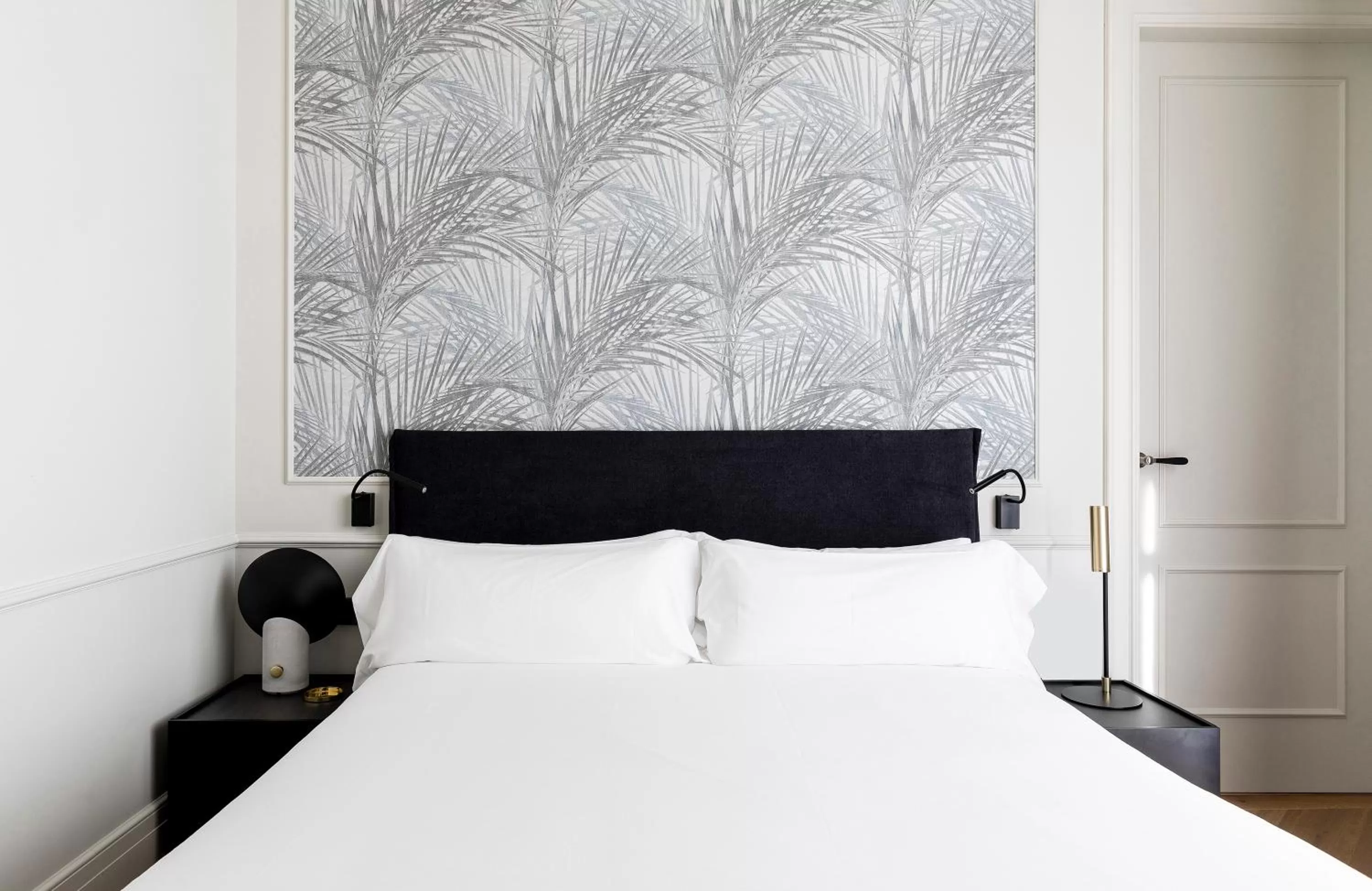 Bed in Maldà Singular Hotel