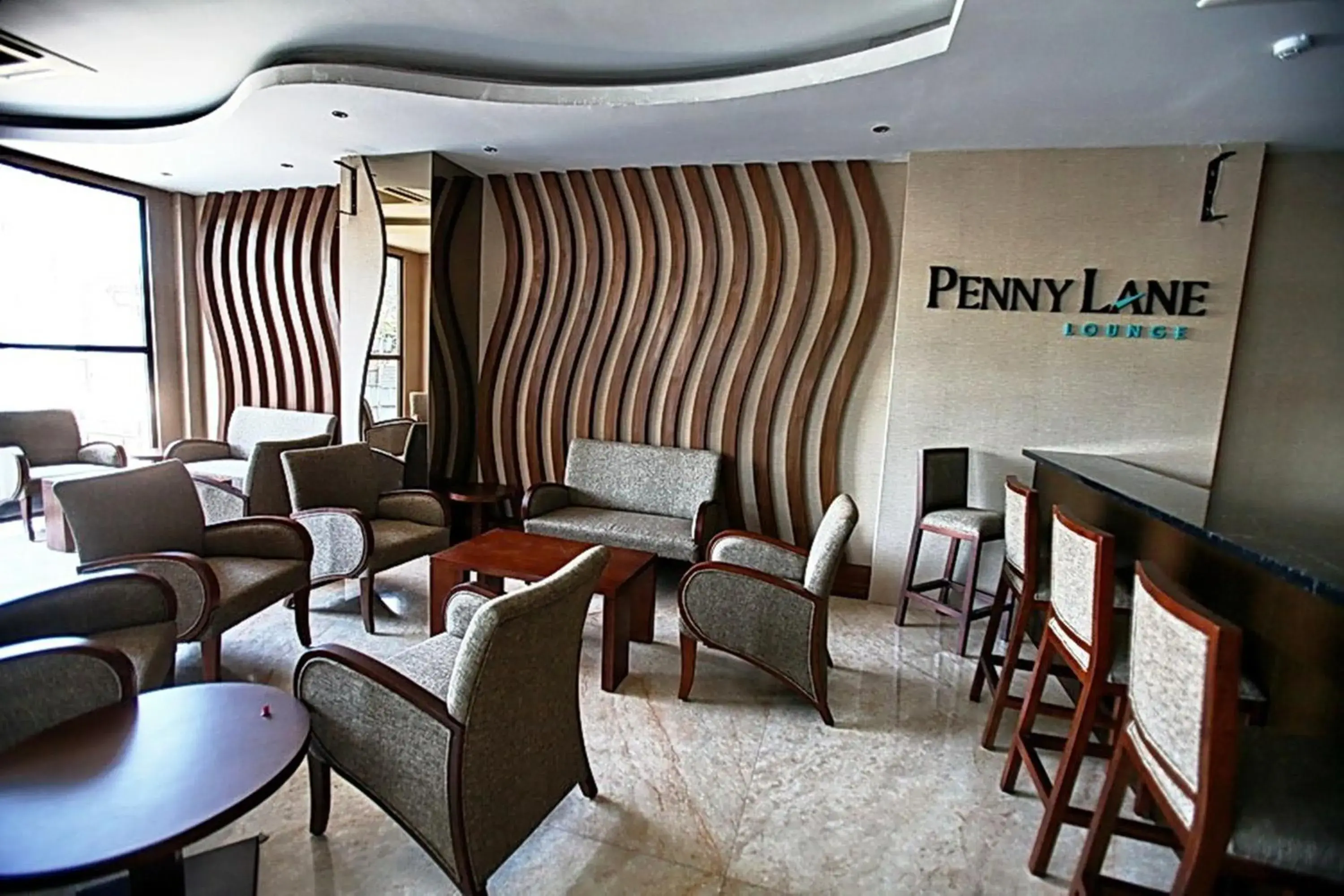 Lobby or reception, Lounge/Bar in California Hotel Bandung