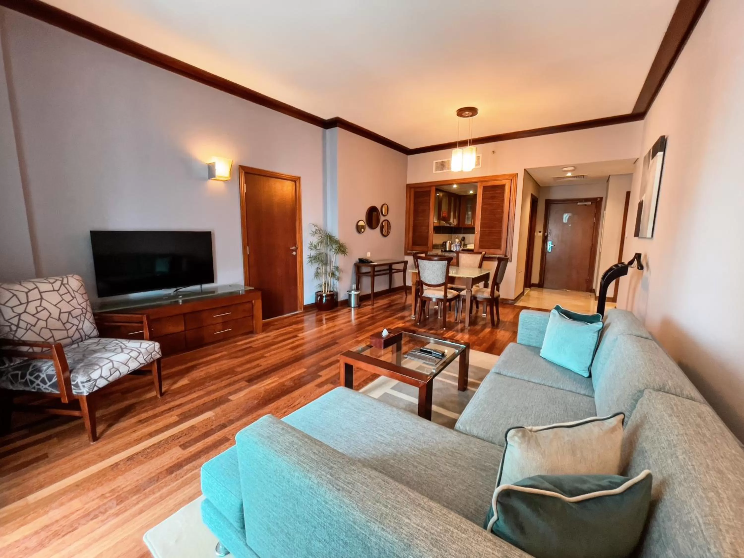 Living room in Flora Creek Deluxe Hotel Apartments, Dubai
