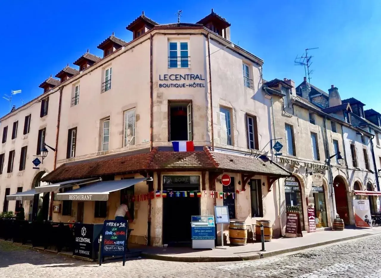 Property Building in Le Central Boutique Hôtel