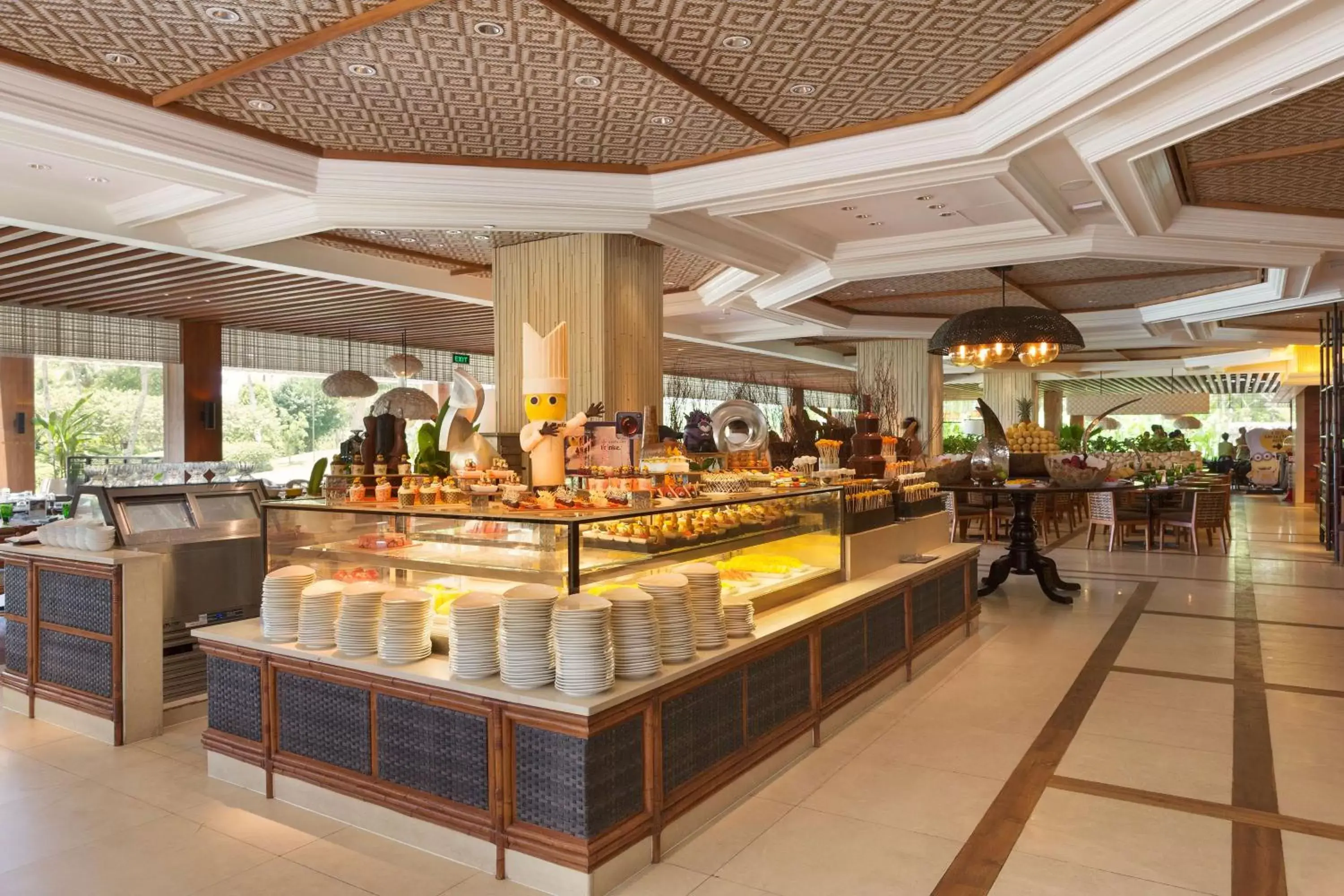 Restaurant/Places to Eat in Shangri-La Mactan, Cebu