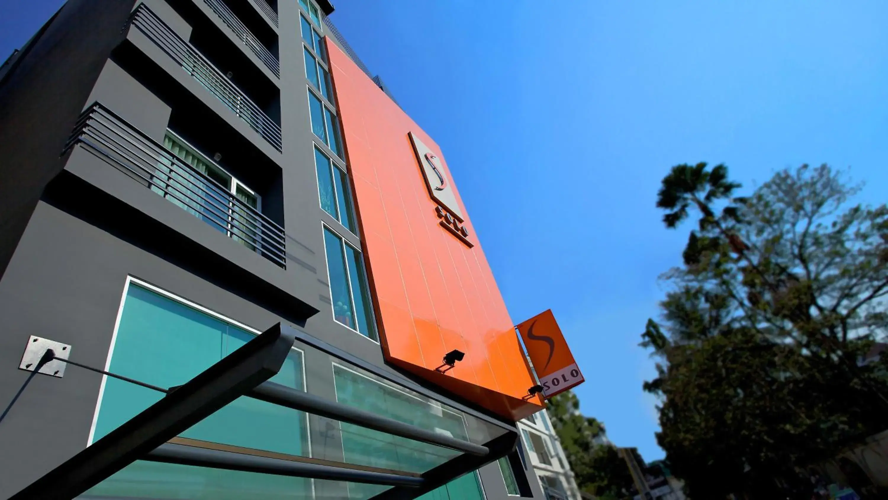 Property Building in Hotel Solo, Sukhumvit 2, Bangkok - SHA Extra Plus