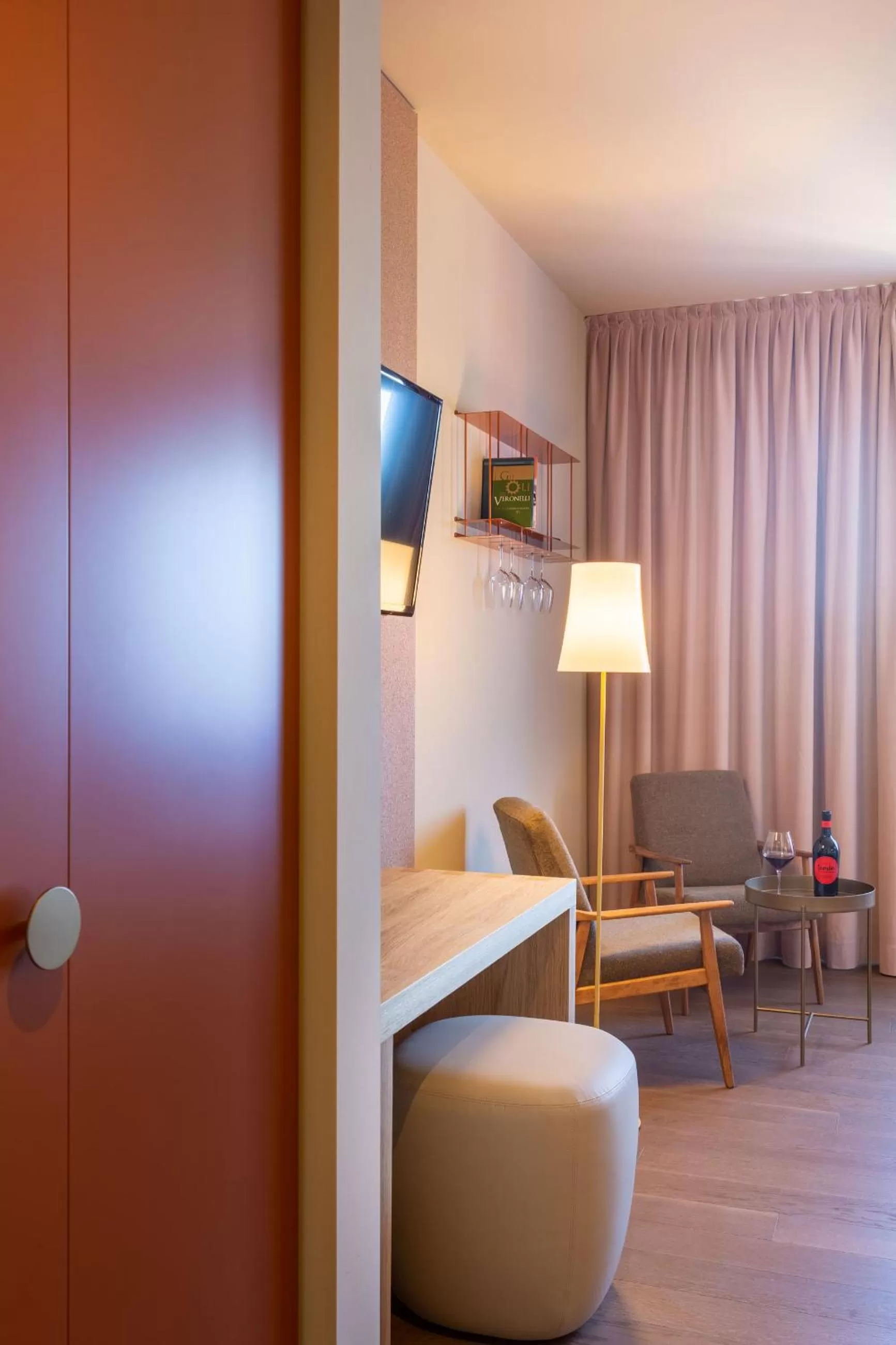 Bed in Conca Bella Boutique Hotel & Wine Experience