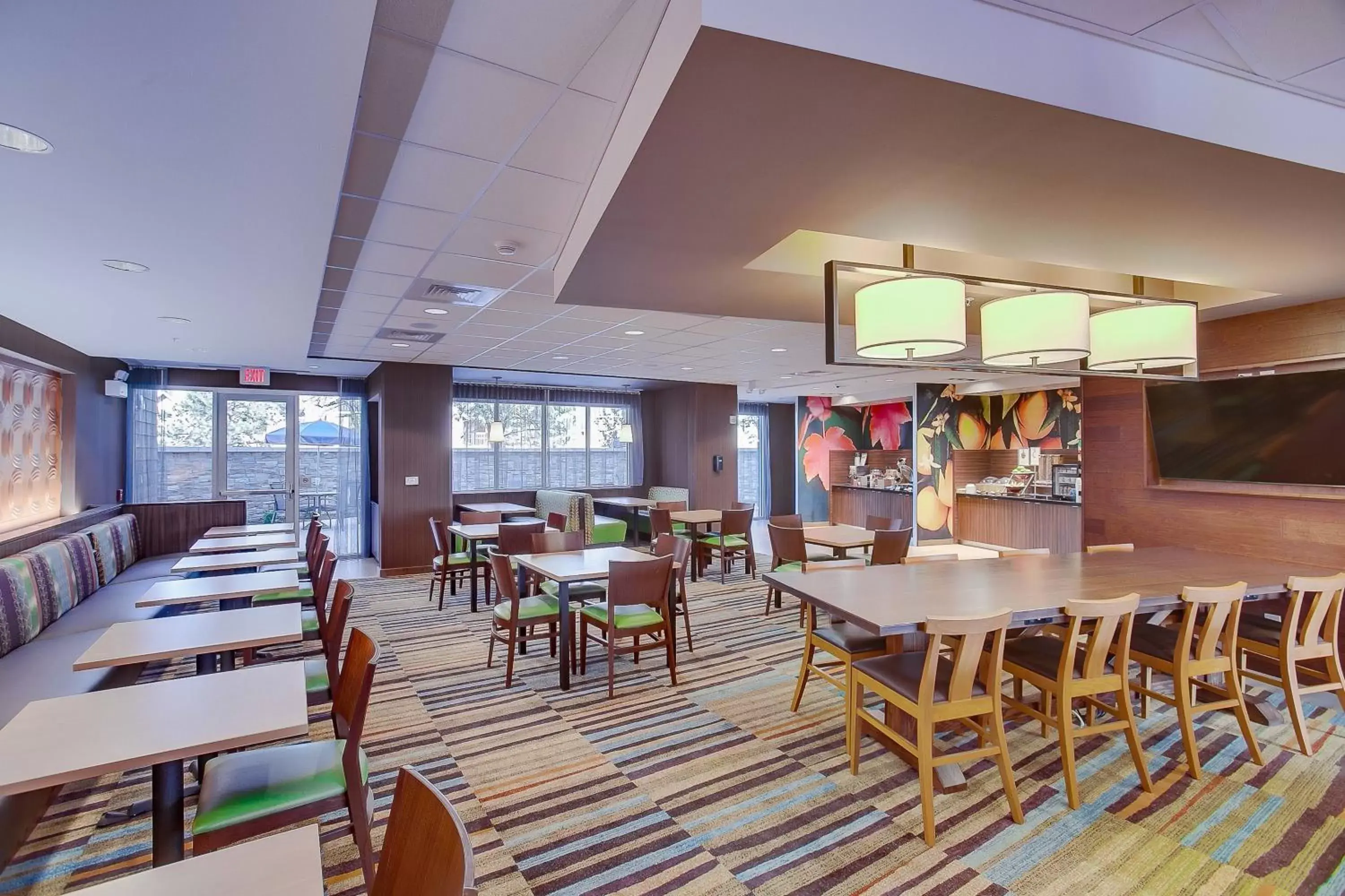 Breakfast, Restaurant/Places to Eat in Fairfield Inn & Suites By Marriott Wichita East