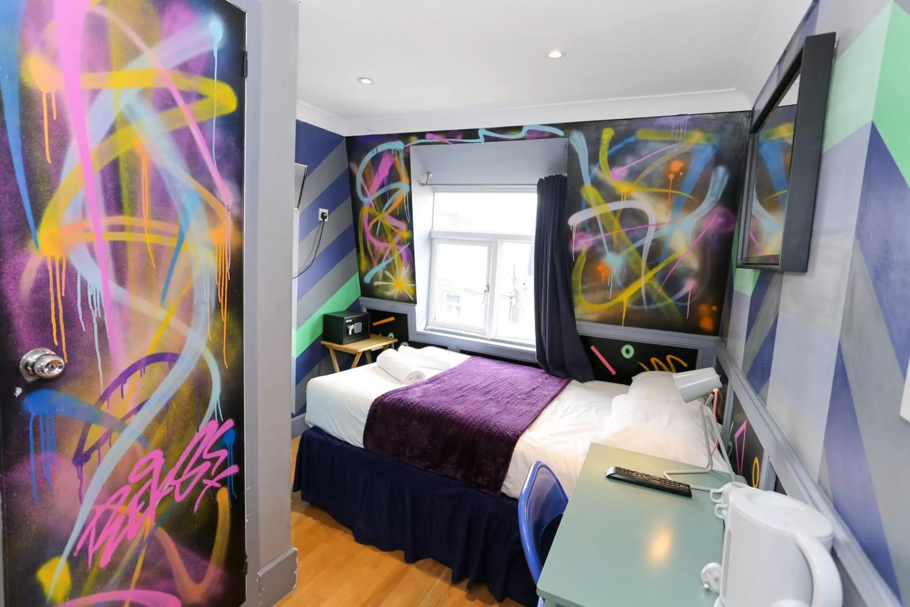 Bedroom in KX Rooms Kings Cross