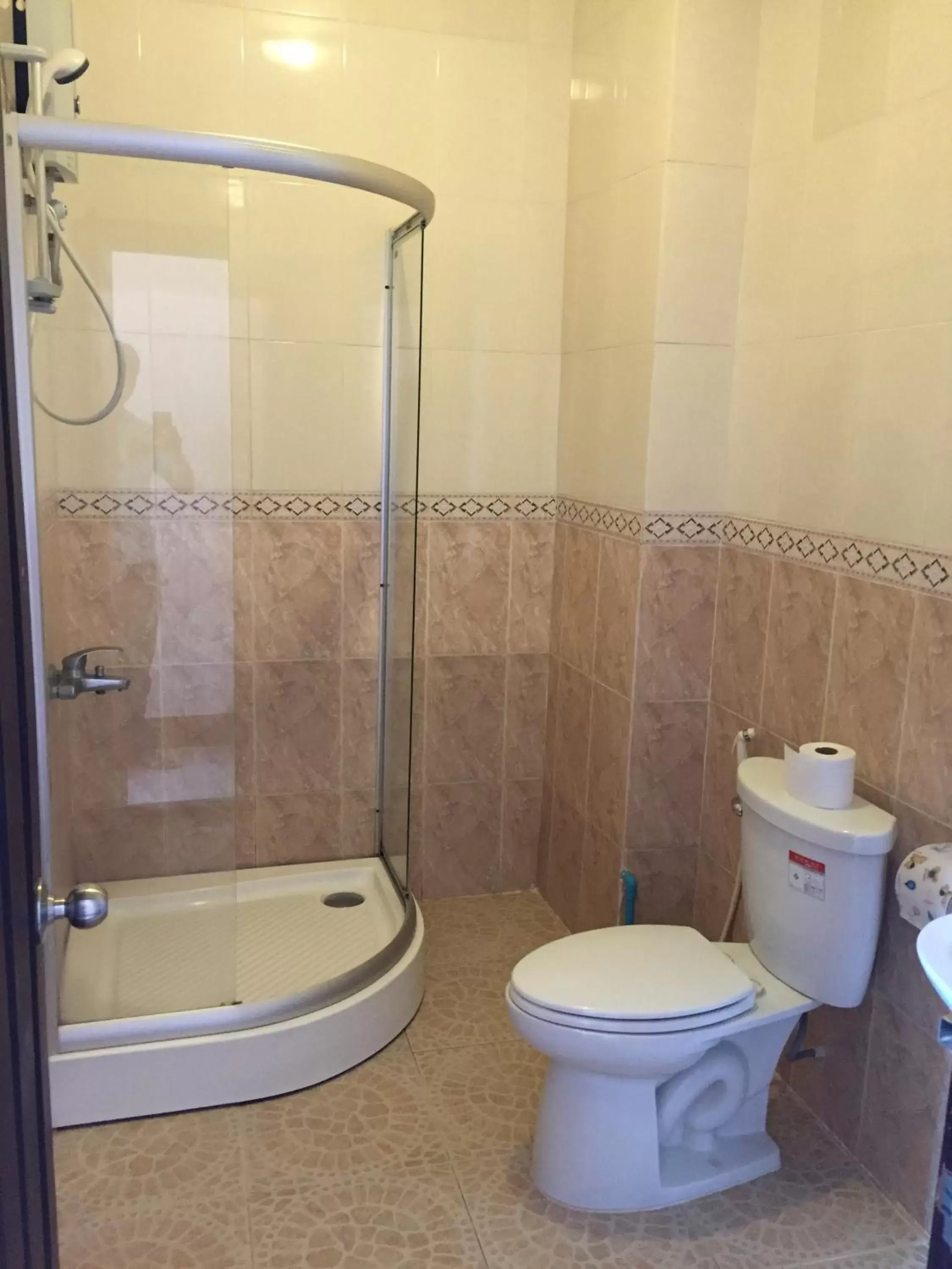 Bathroom in Golden Noura Villa-Pub & Restaurant
