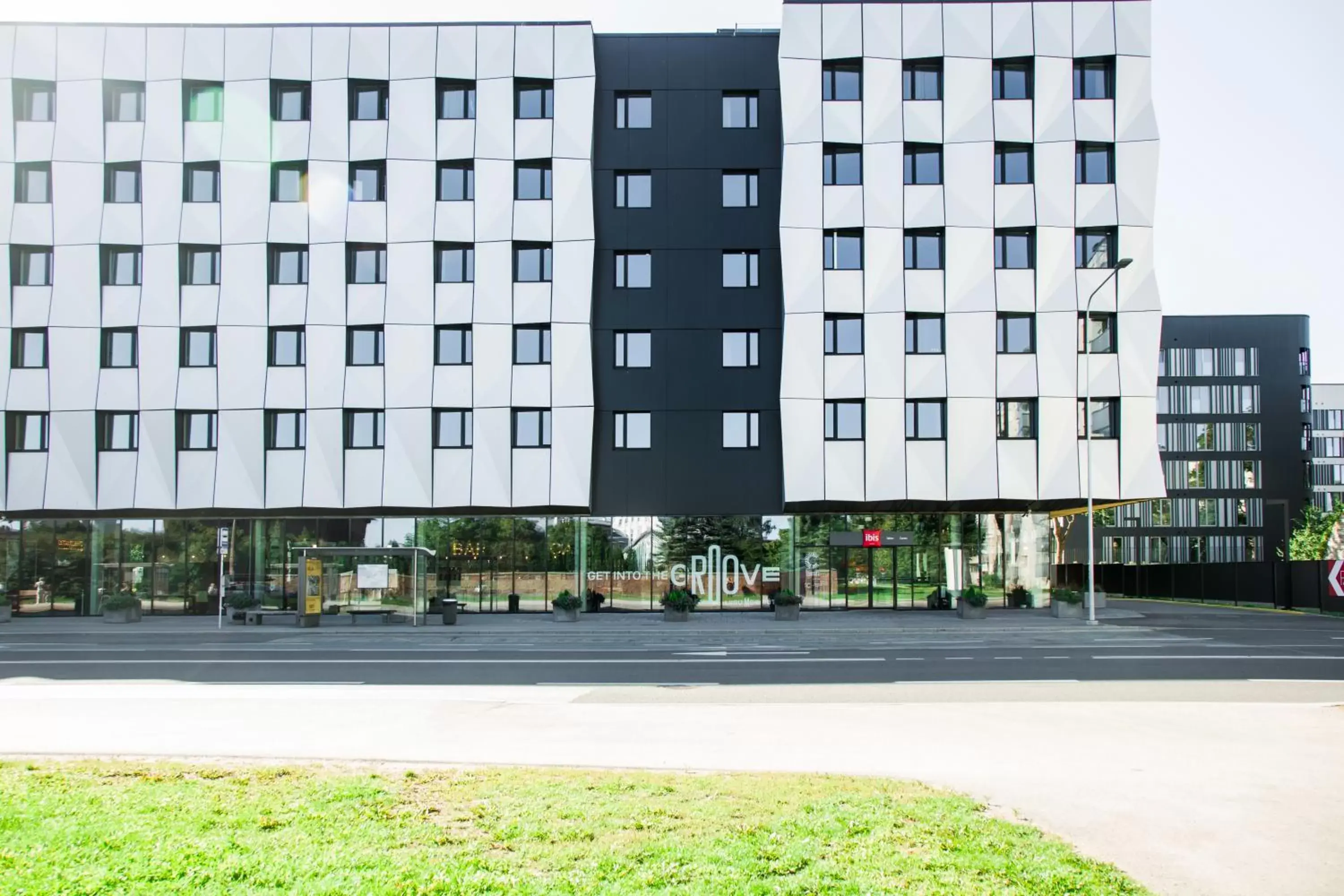 Facade/entrance, Property Building in ibis Tallinn Center