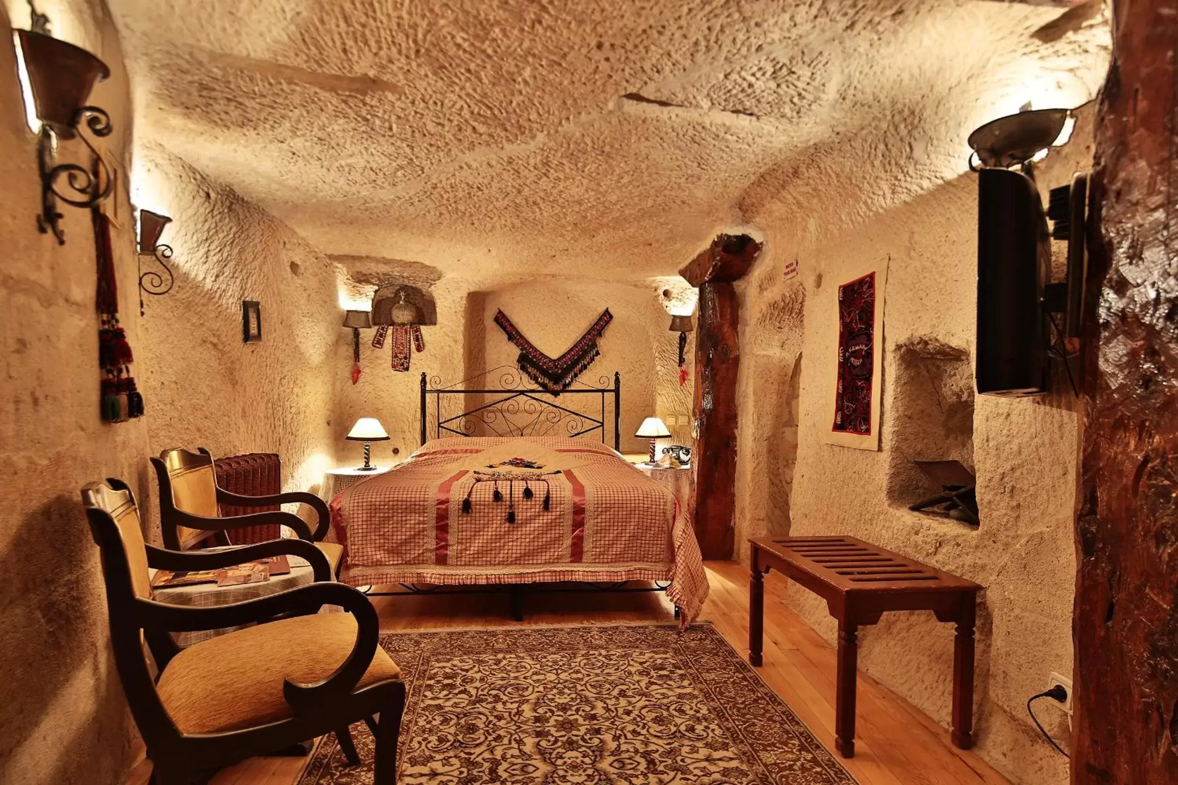 Bed in Cappadocia Cave Suites