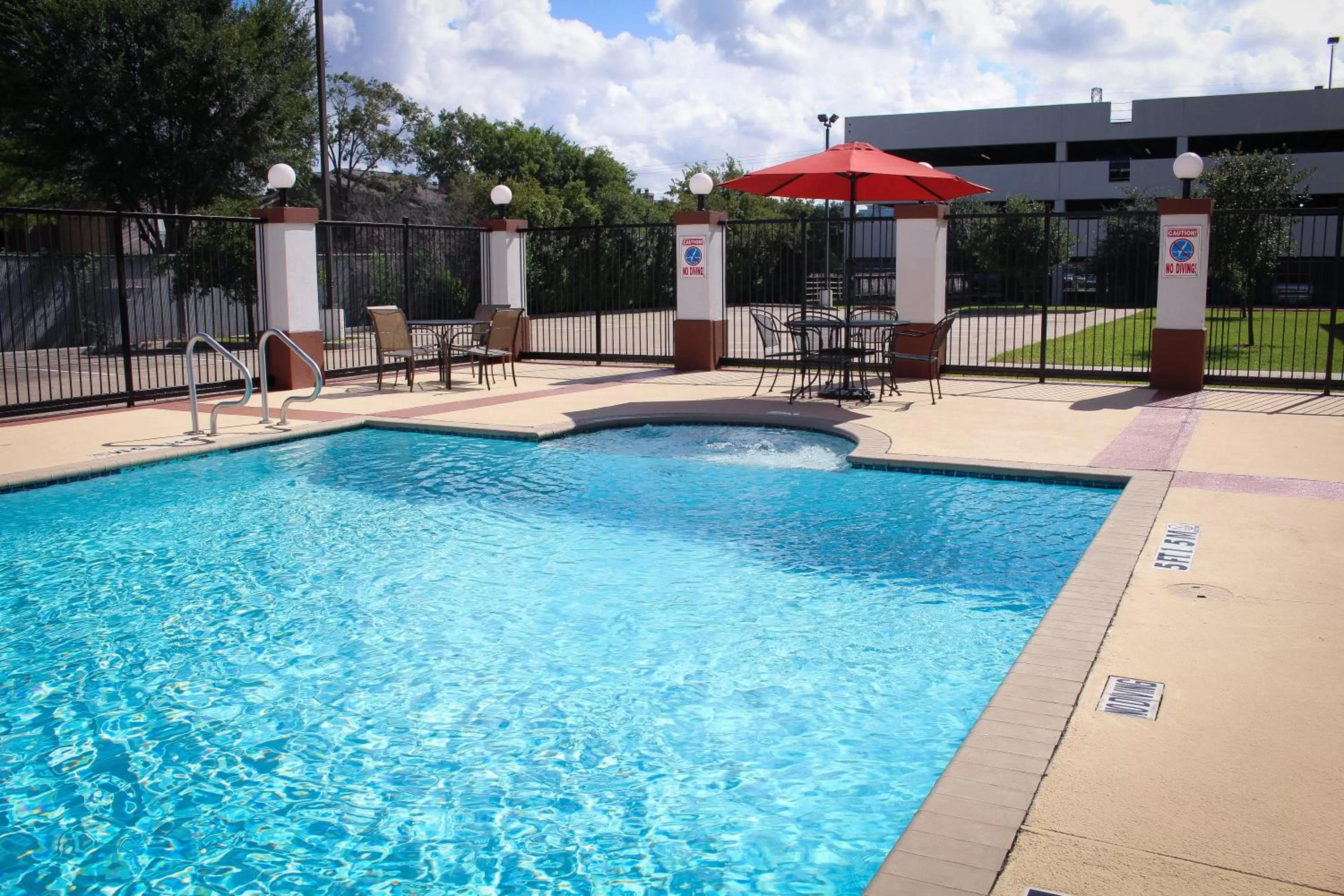 Swimming pool in Candlewood Suites Houston Westchase - Westheimer by IHG