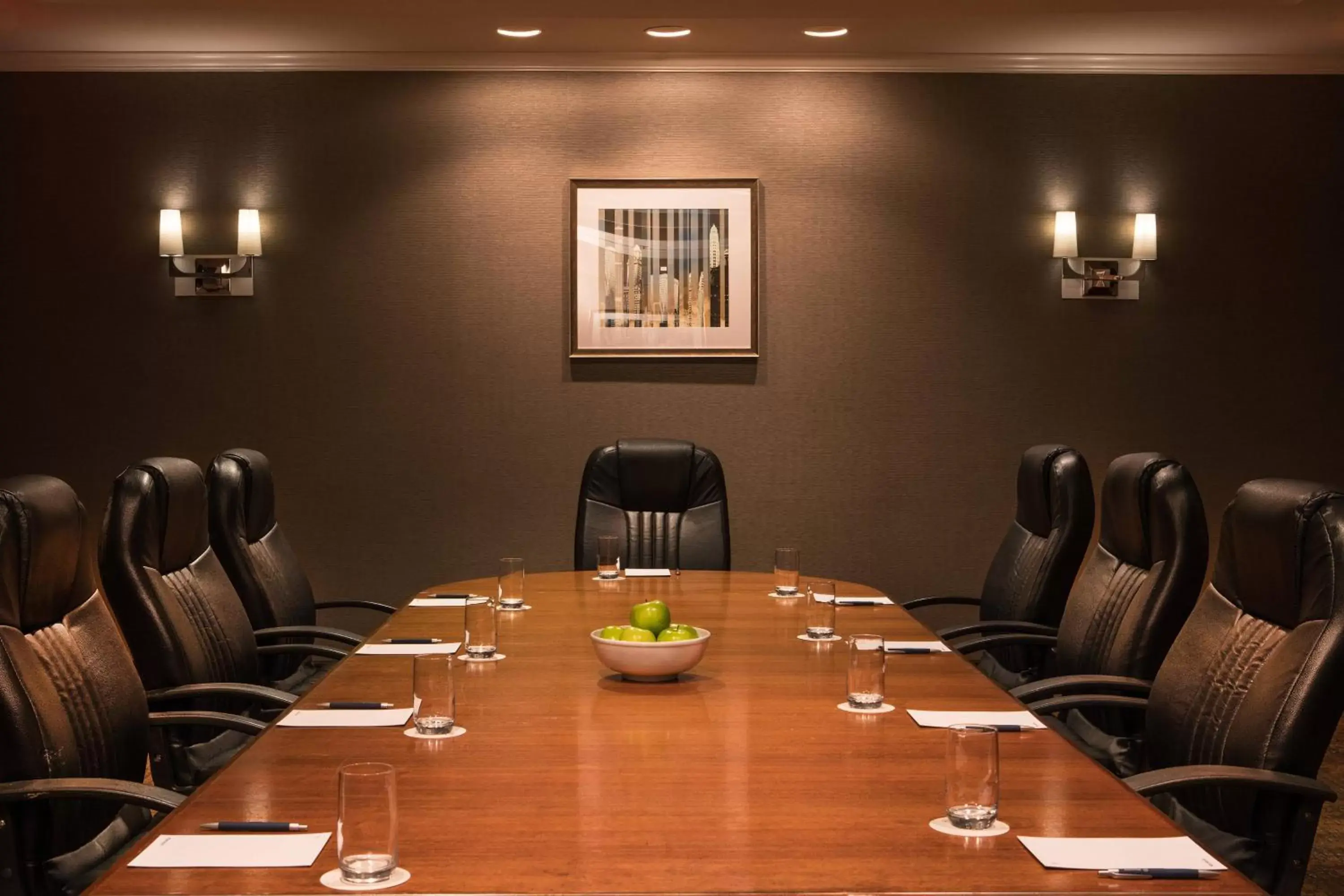 Meeting/conference room in Sheraton Suites Chicago Elk Grove