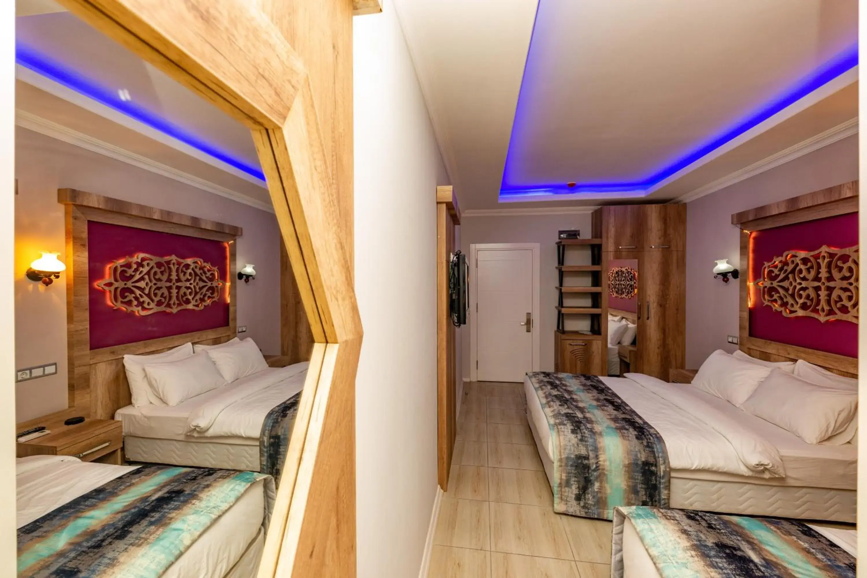 Bed in Linda Expo Palace Bed in Linda Expo Palace