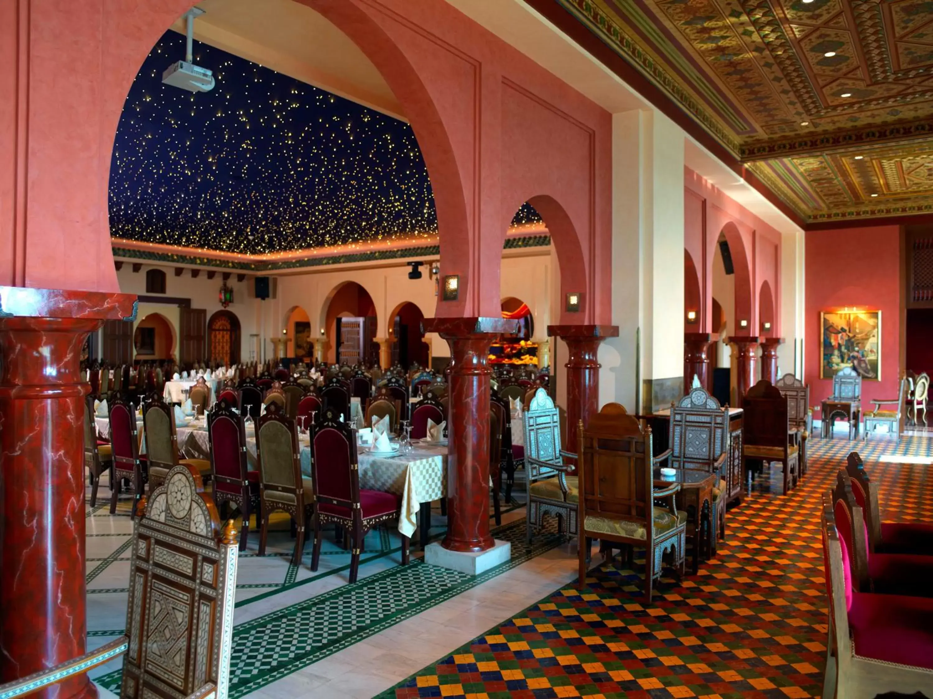 Restaurant/Places to Eat in Le Royal Beirut