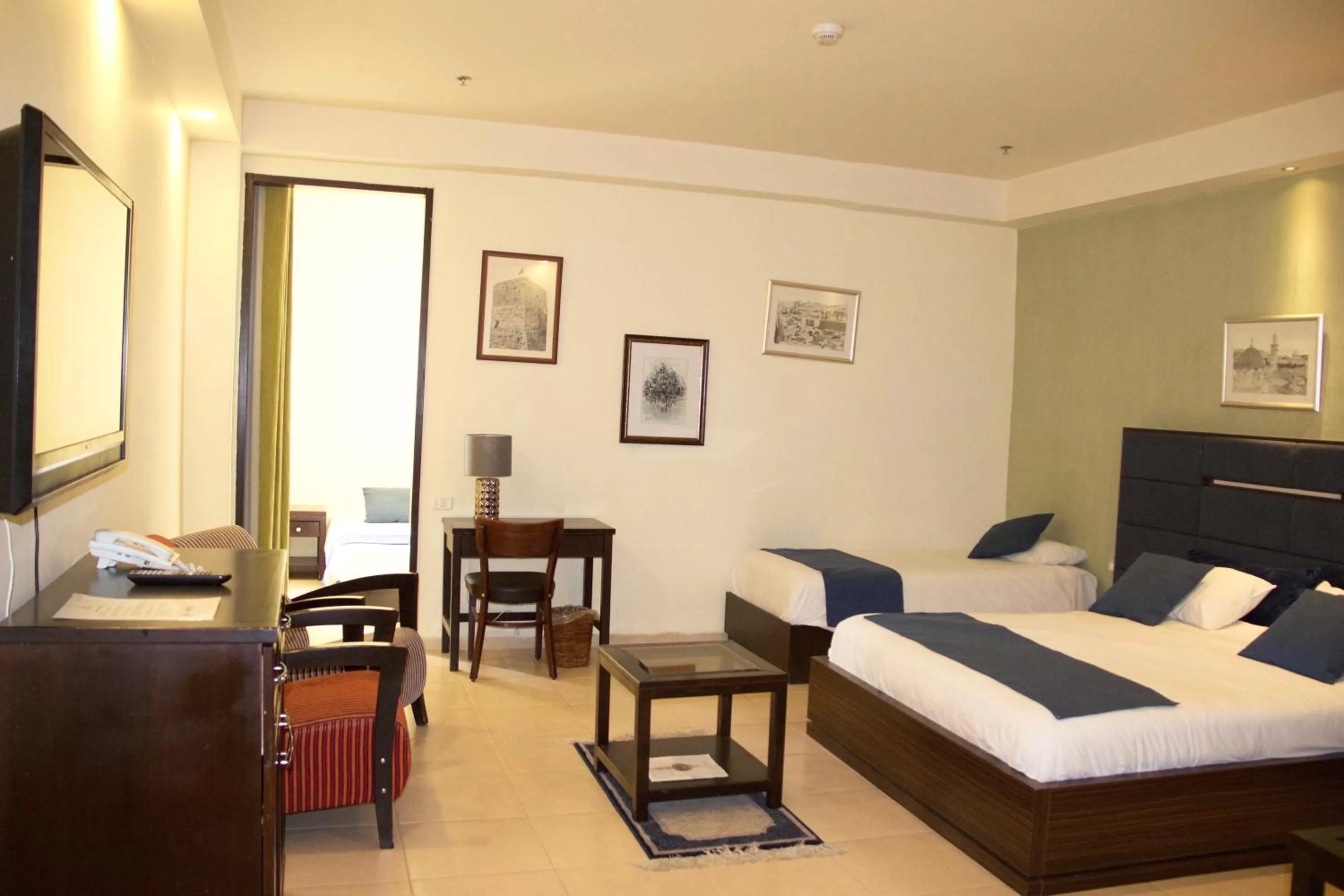 Photo of the whole room, Bed in National Hotel - Jerusalem