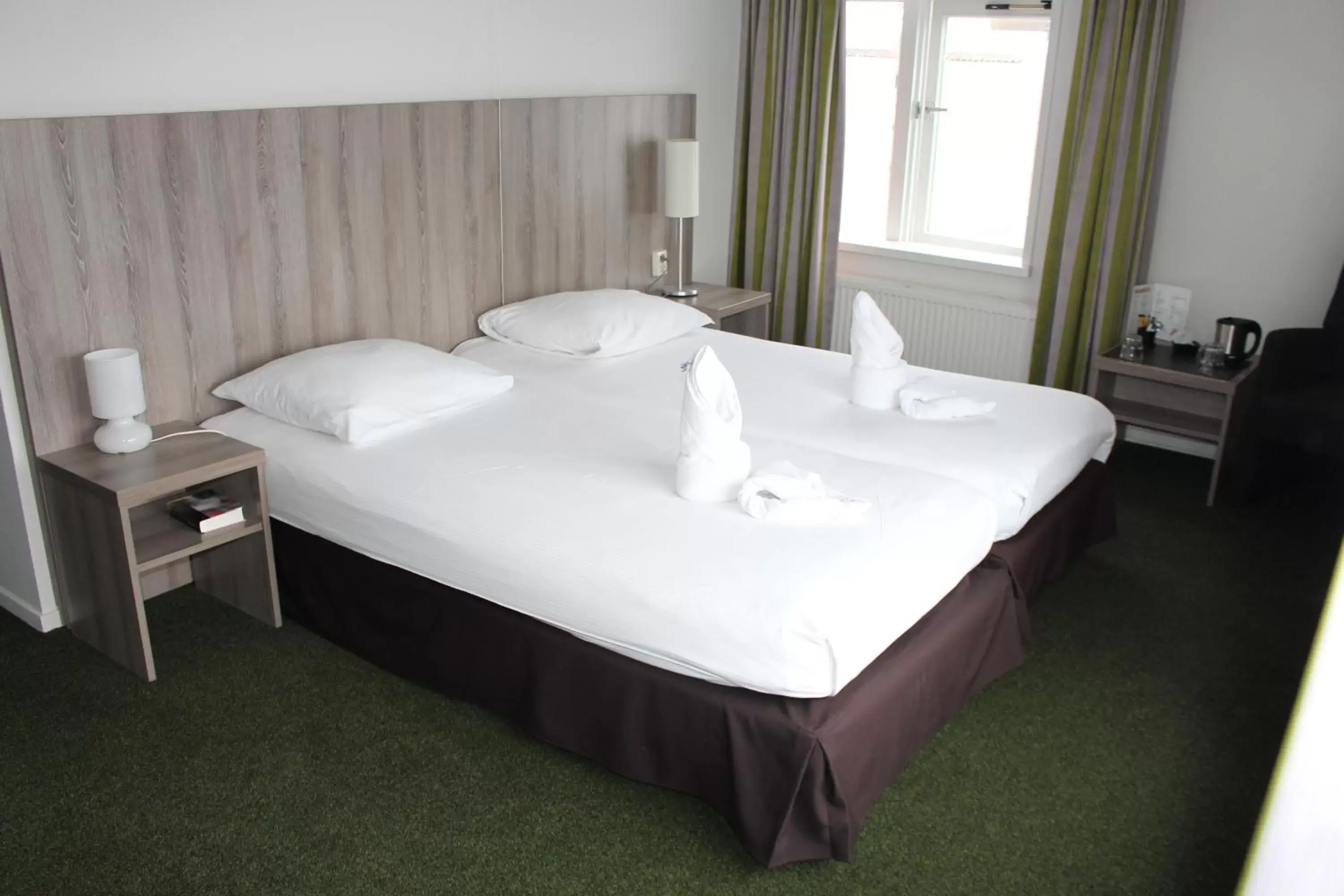 Bed in Hotel Fase Fier Eten en Drinken