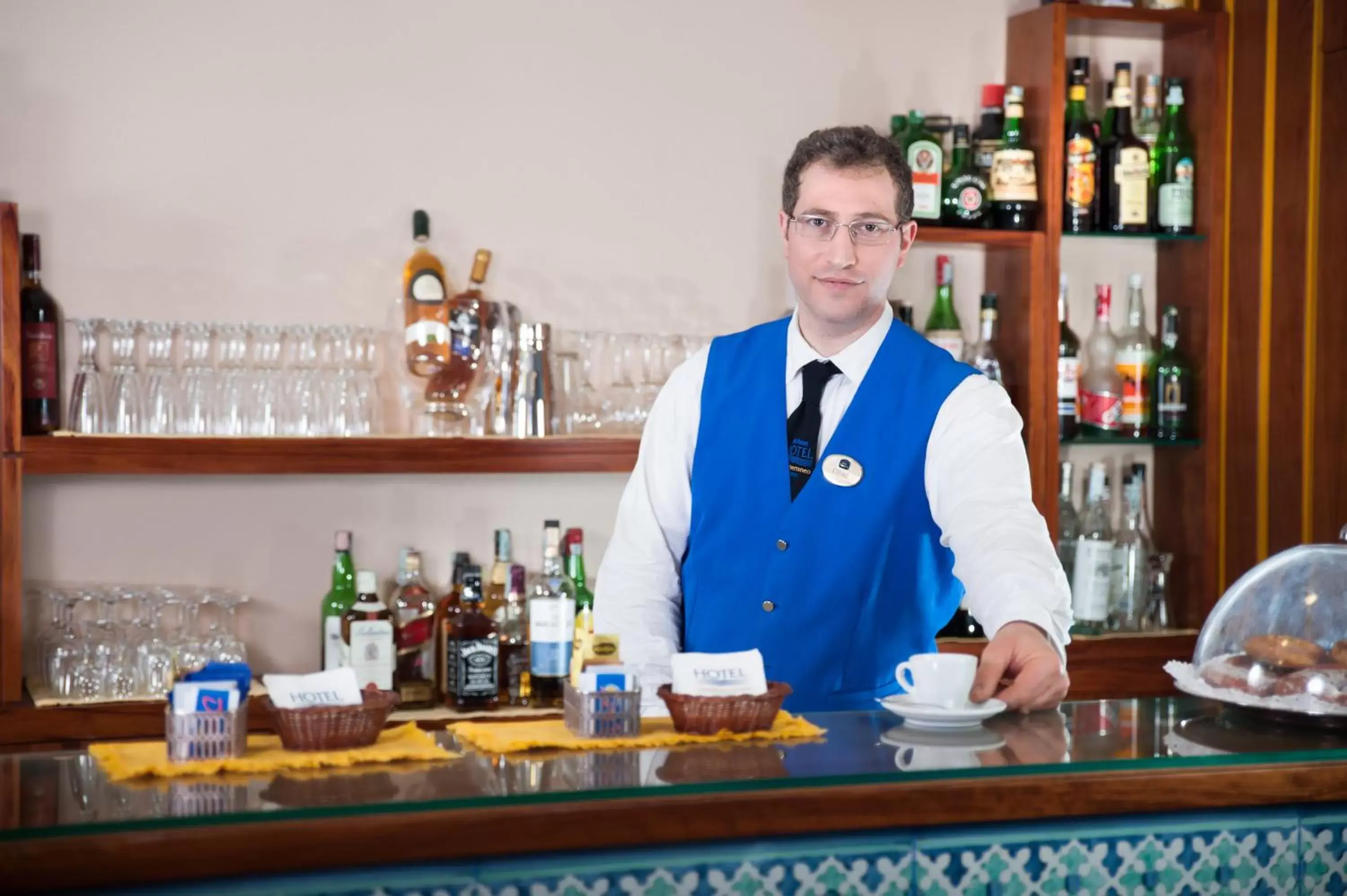 Staff, Lounge/Bar in Best Western Hotel Mediterraneo