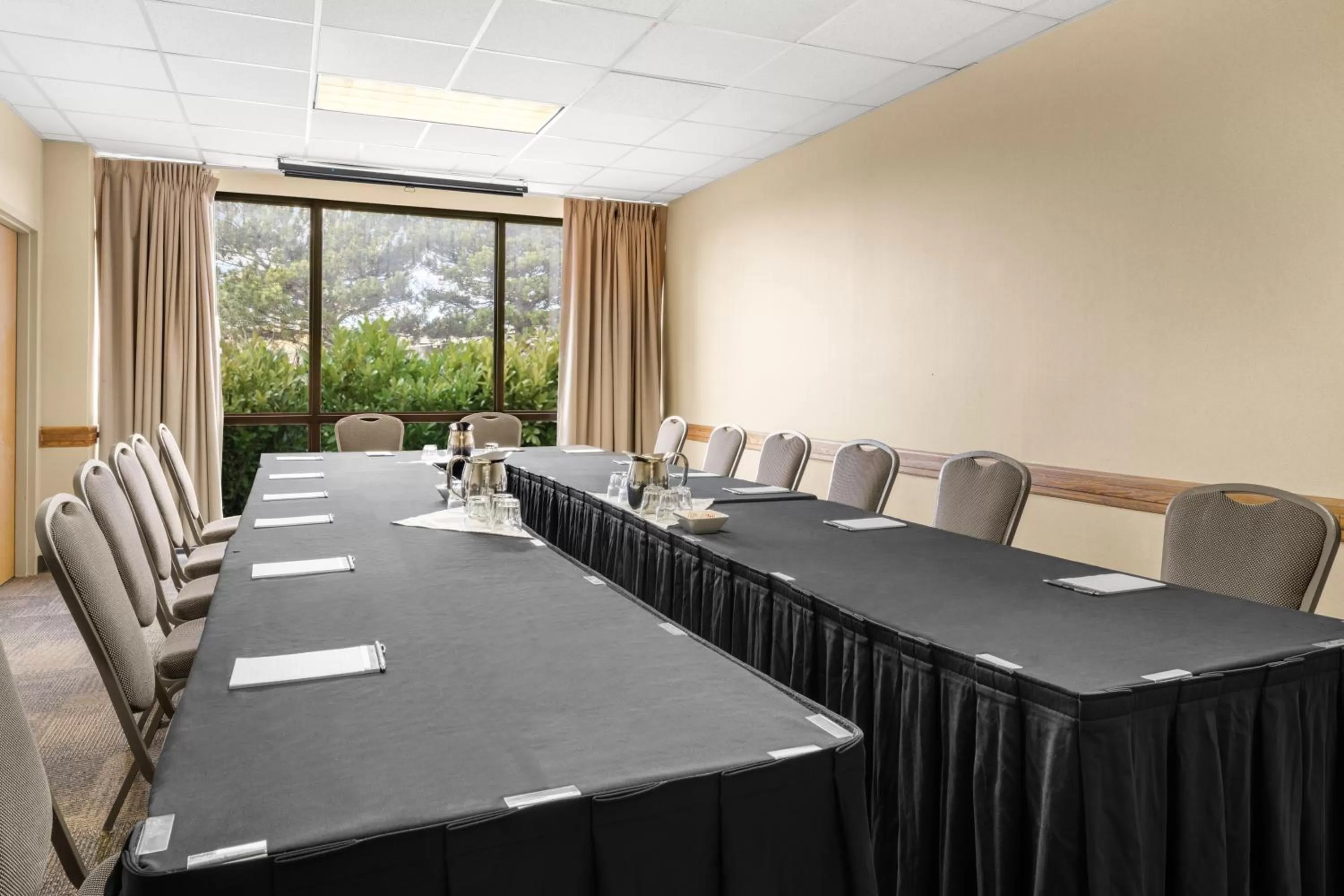 Meeting/conference room in Montana Trailhead Inn