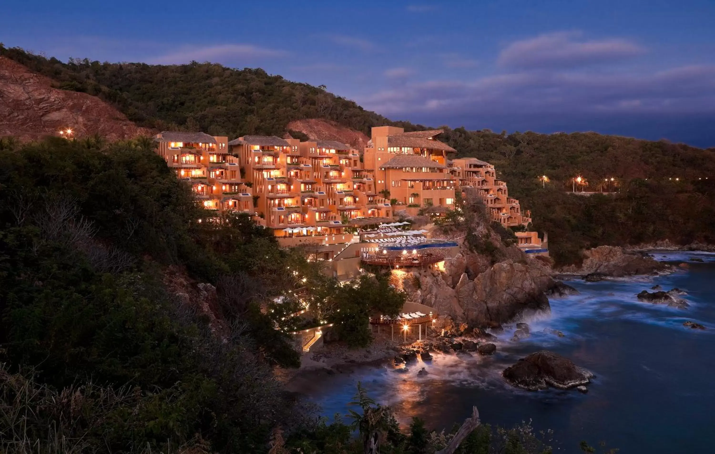 Property building in Cala de Mar Resort & Spa Ixtapa Property building in Cala de Mar Resort & Spa Ixtapa