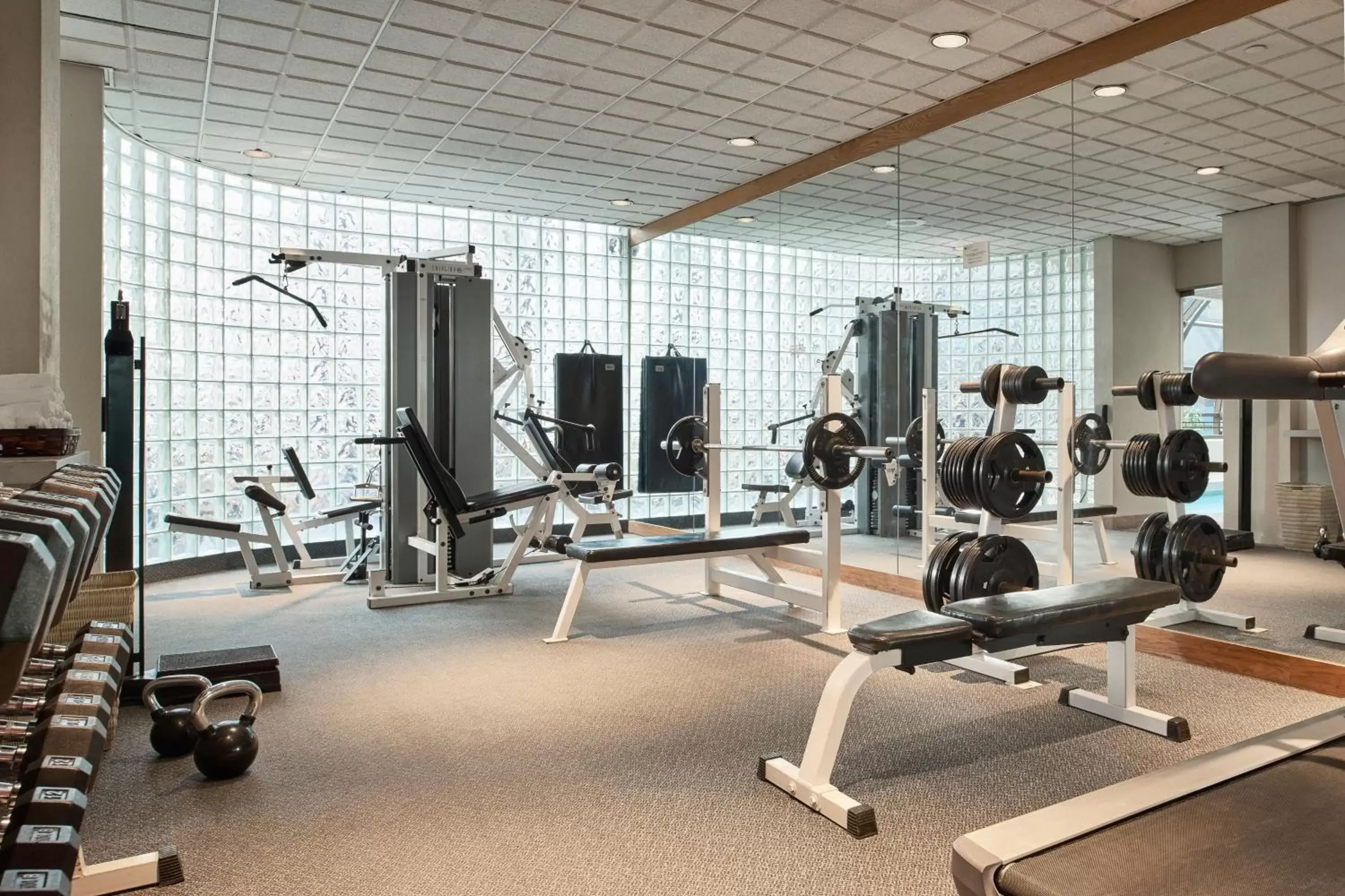 Fitness centre/facilities, Fitness Center/Facilities in Metropolitan Hotel Vancouver