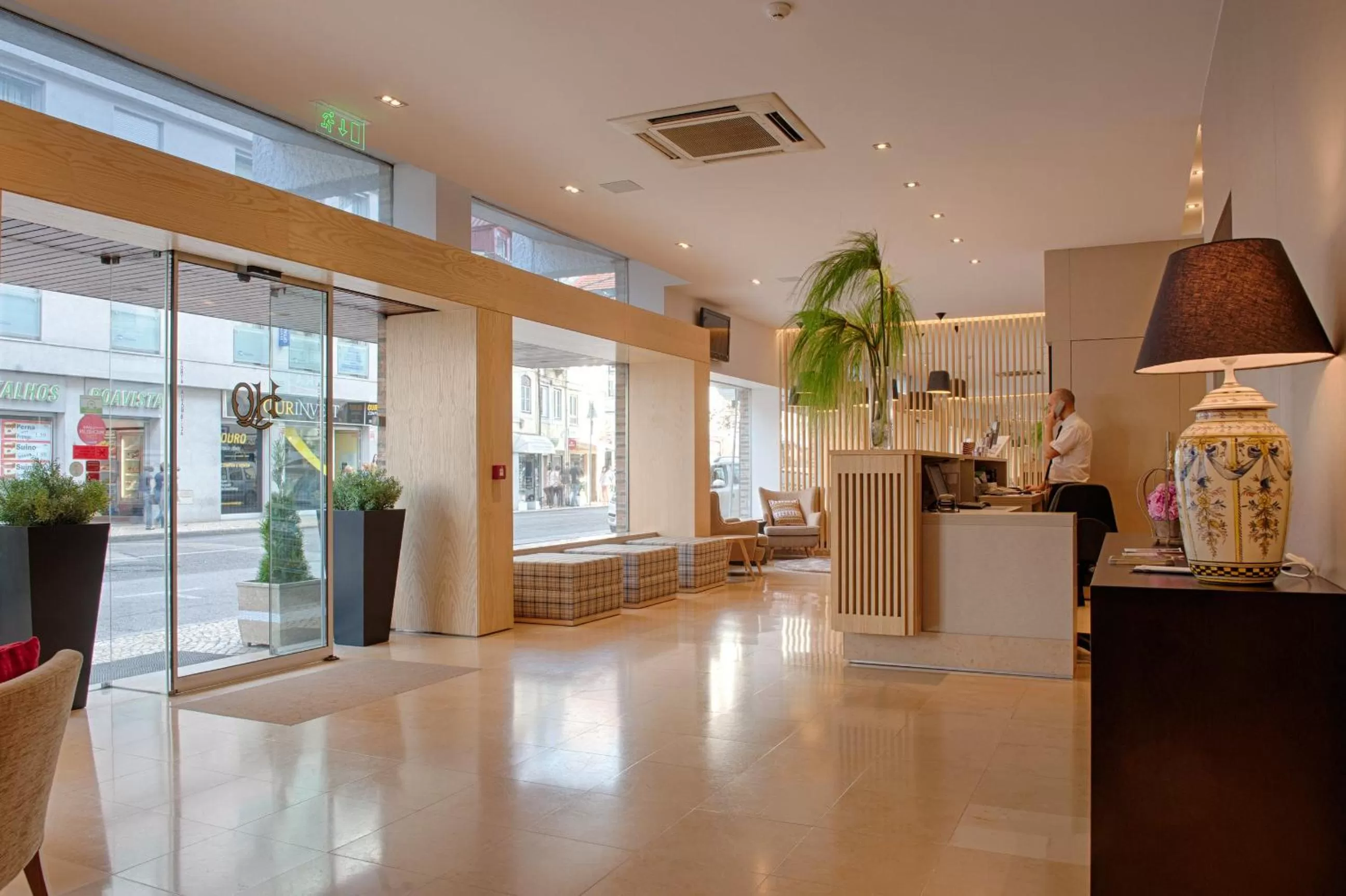 Lobby or reception in Hotel Oslo