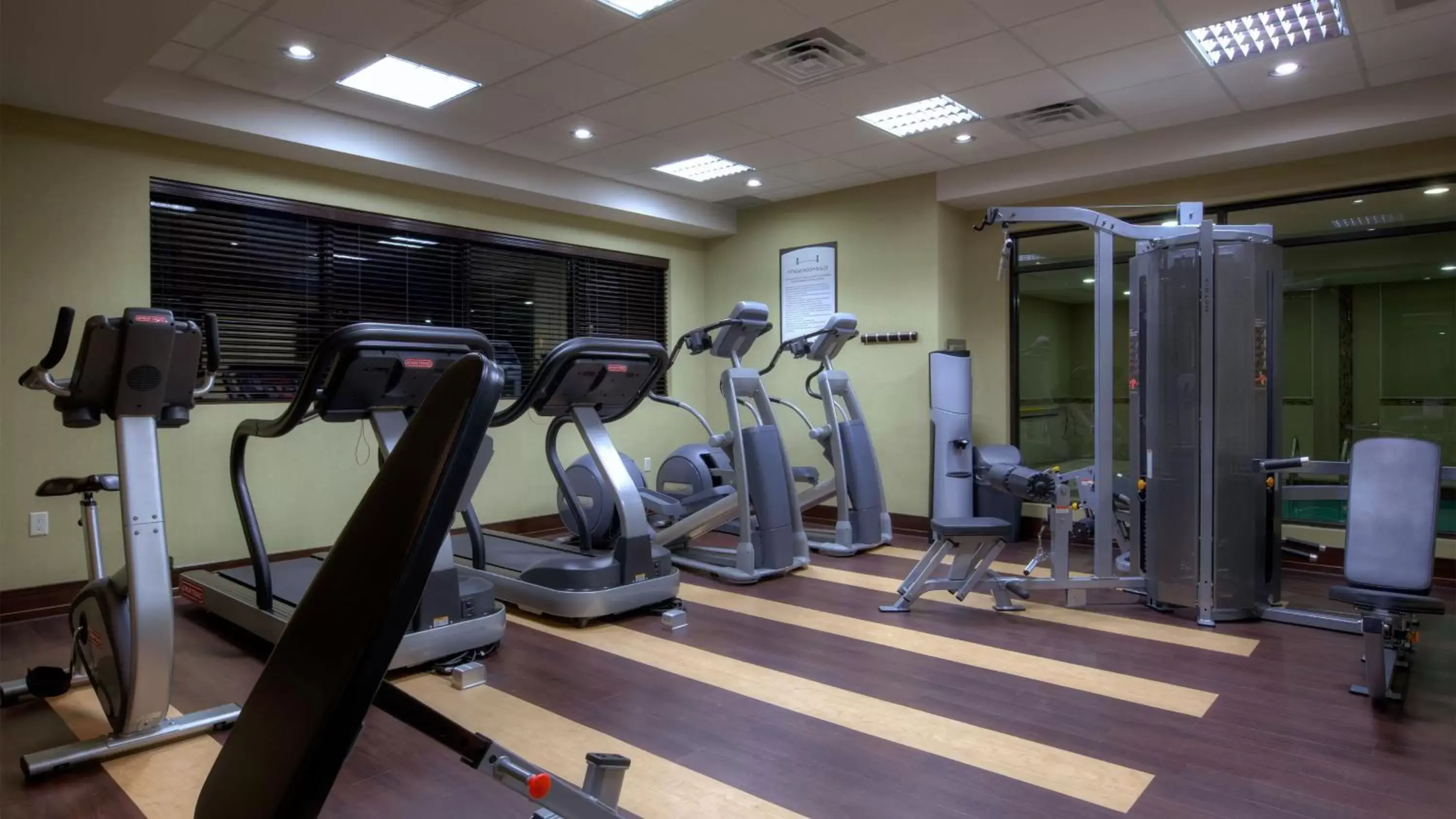 Fitness centre/facilities in Staybridge Suites Hamilton - Downtown by IHG Fitness centre/facilities in Staybridge Suites Hamilton - Downtown by IHG