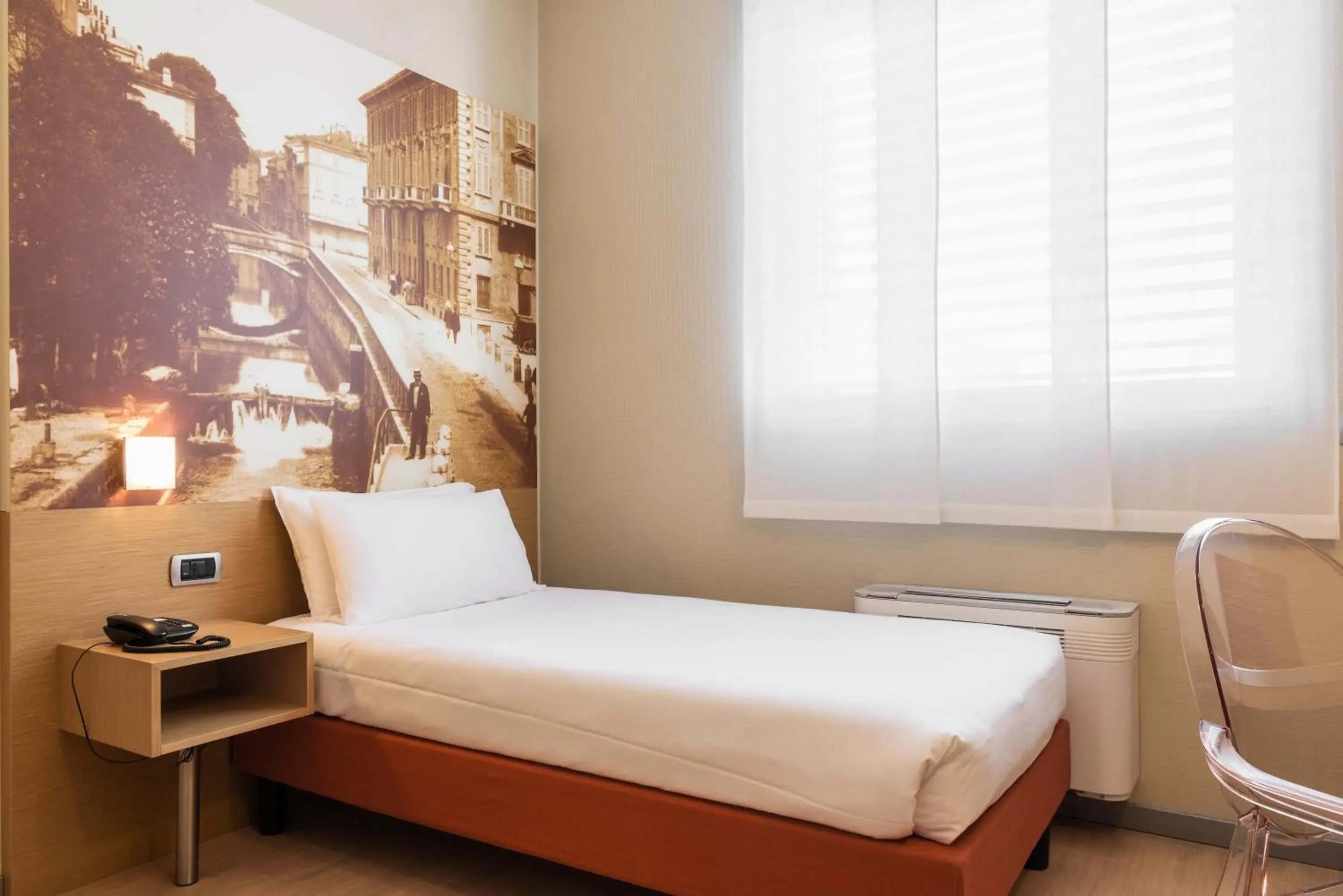 Bedroom, Bed in Hotel La Spezia - Gruppo Minihotel