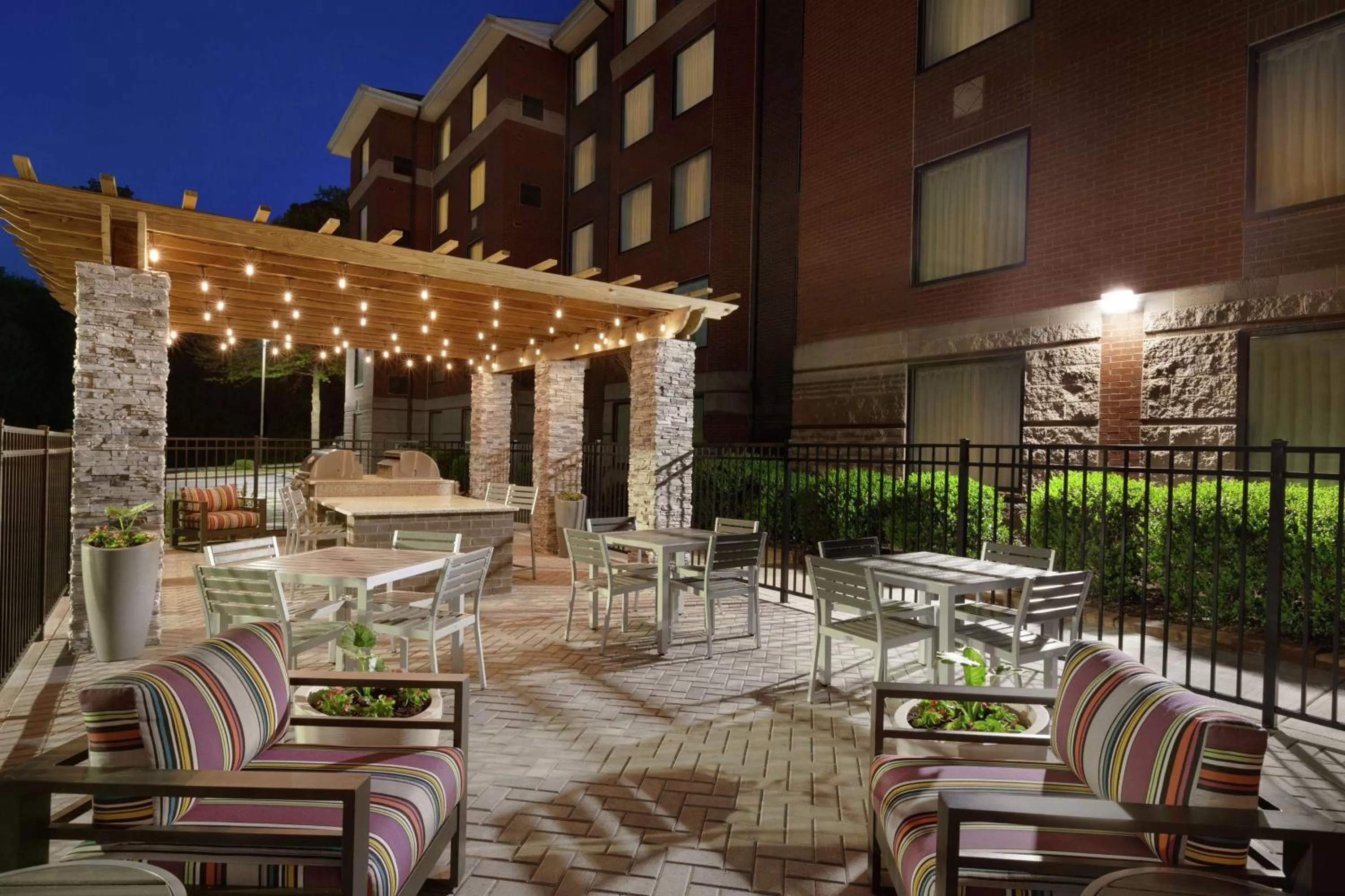 Patio in Homewood Suites Williamsburg