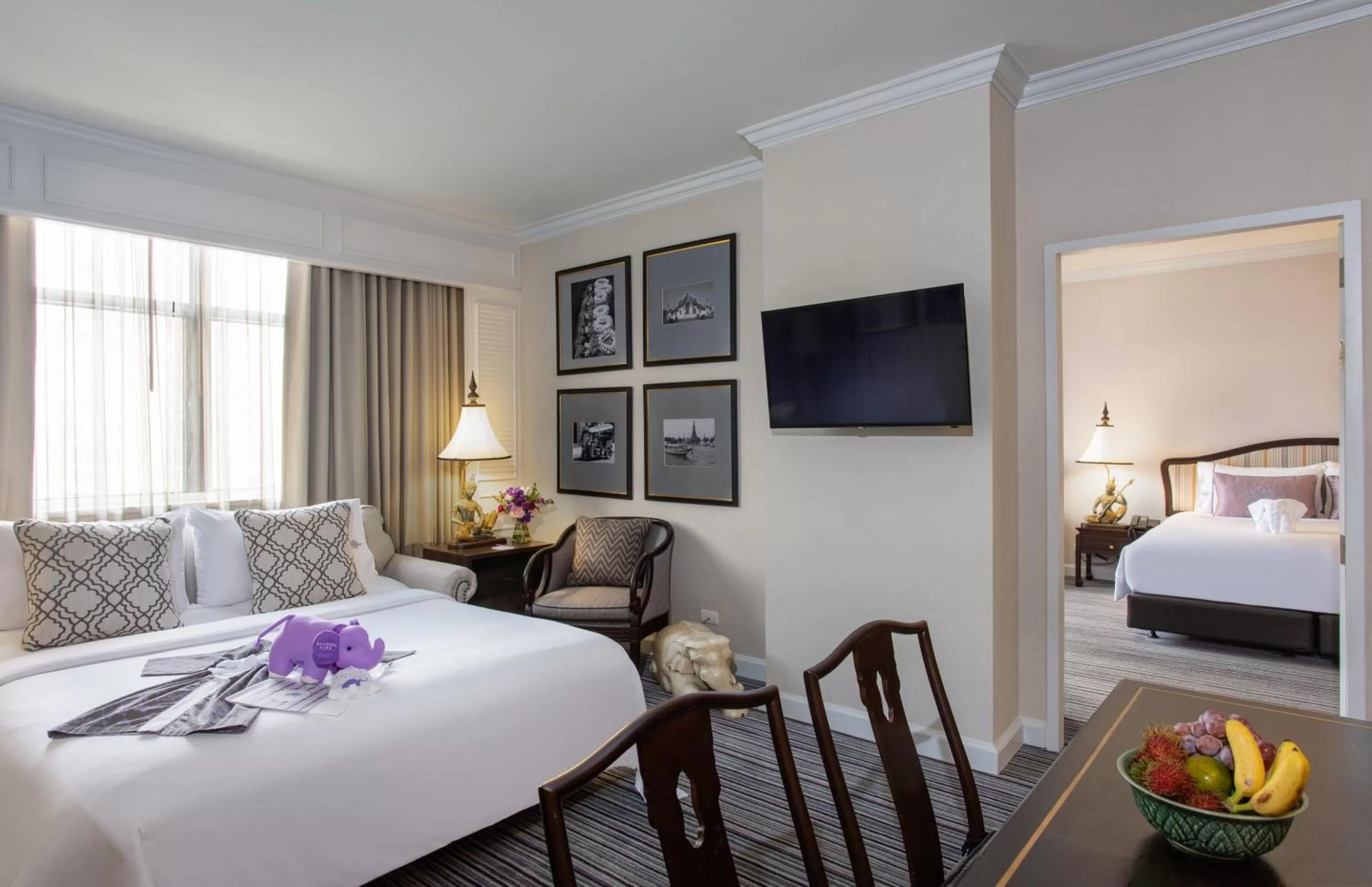 Bed in The Sukosol Hotel